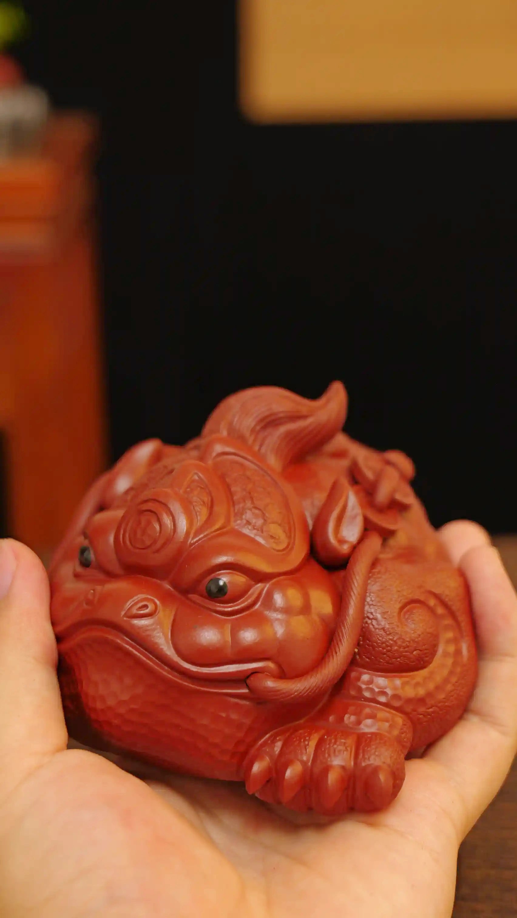 Yixing Zisha Handmade Wealth - Attracting Golden Toad Tea Pet (Auspicious Style)