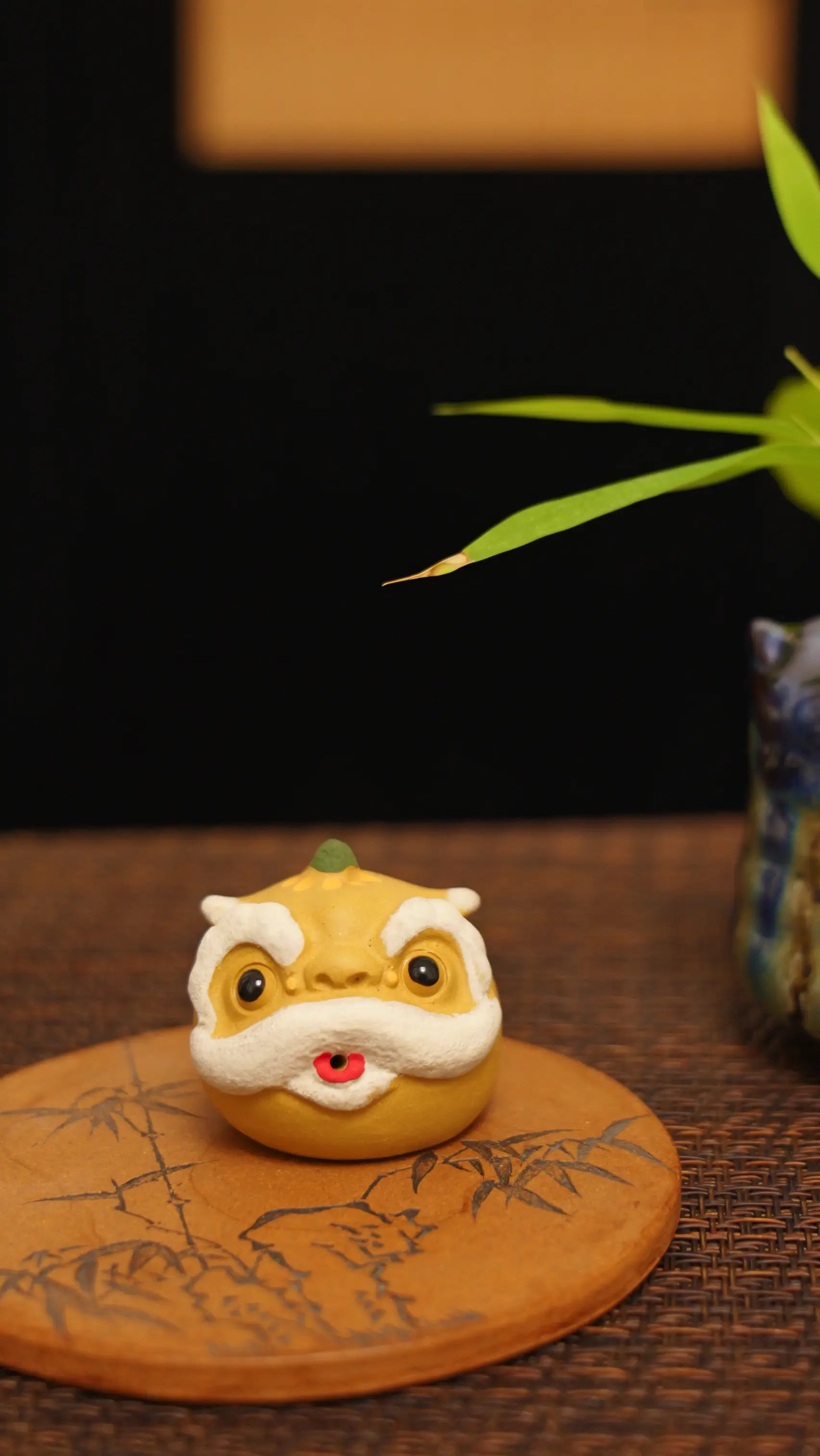 Yixing Handmade Lion Dance Head Tea Pet