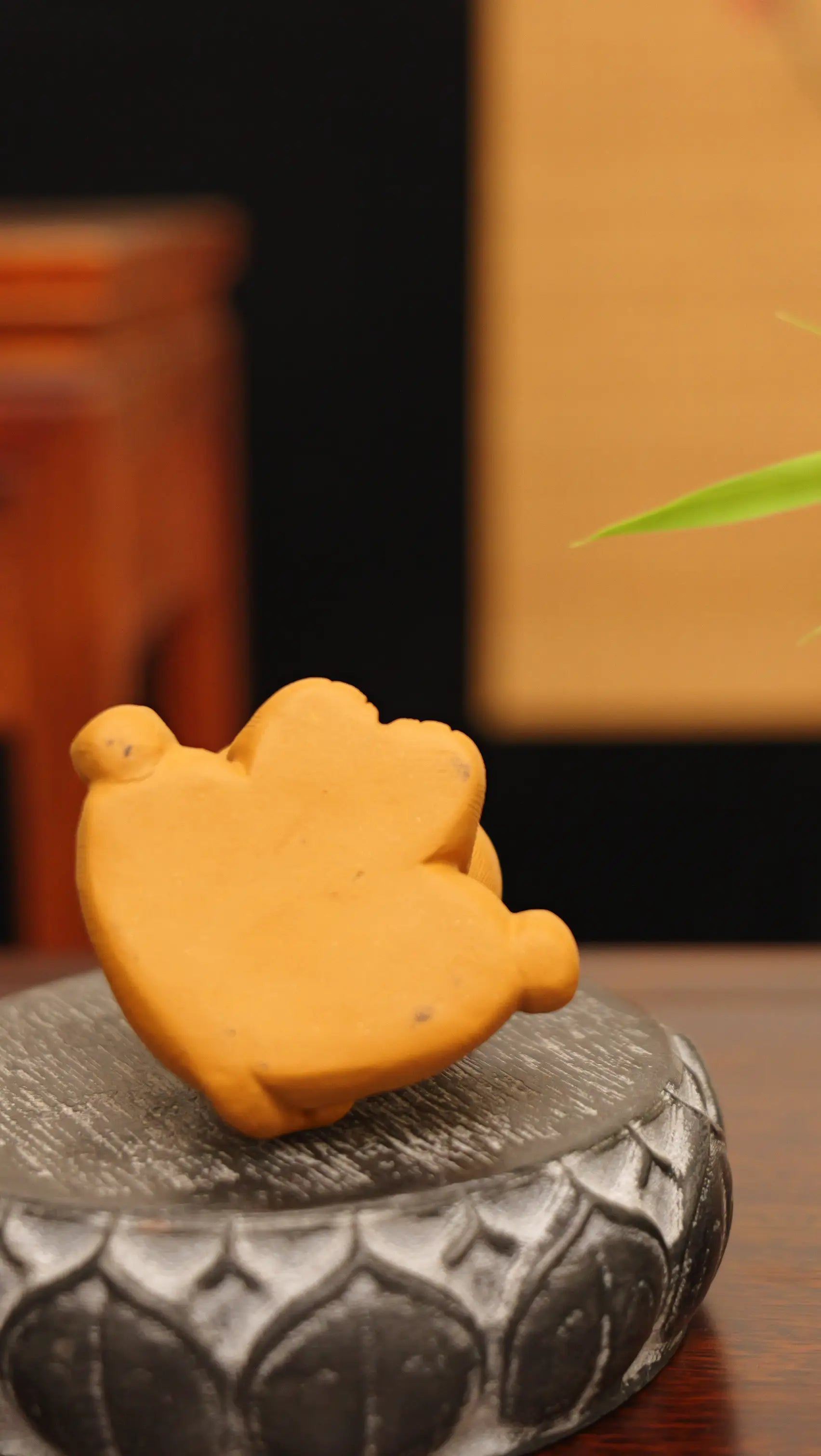 Yixing Handmade Lucky Cat Tea Pet (Auspicious and Cute Style)