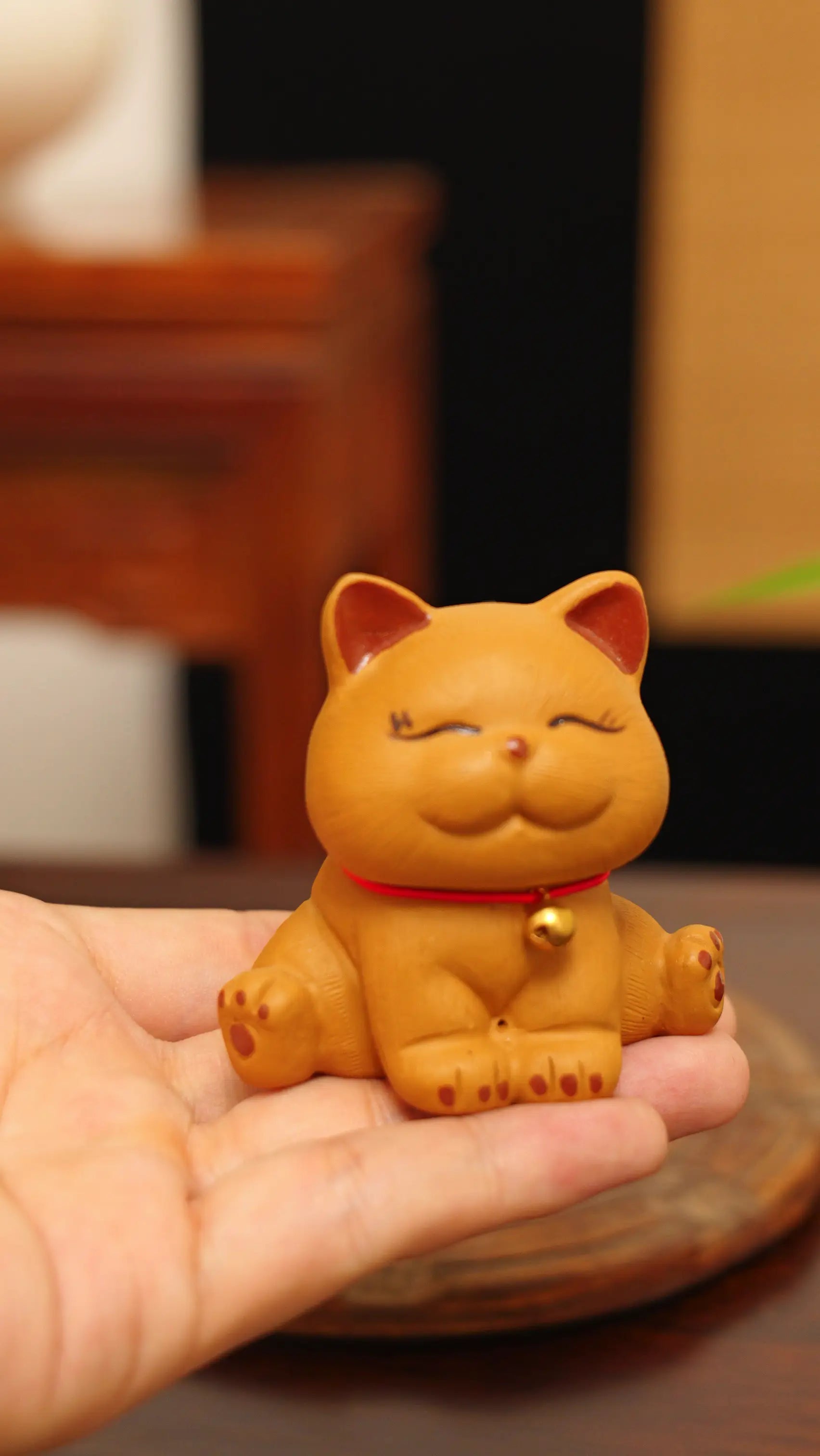 Yixing Handmade Lucky Cat Tea Pet (Auspicious and Cute Style)