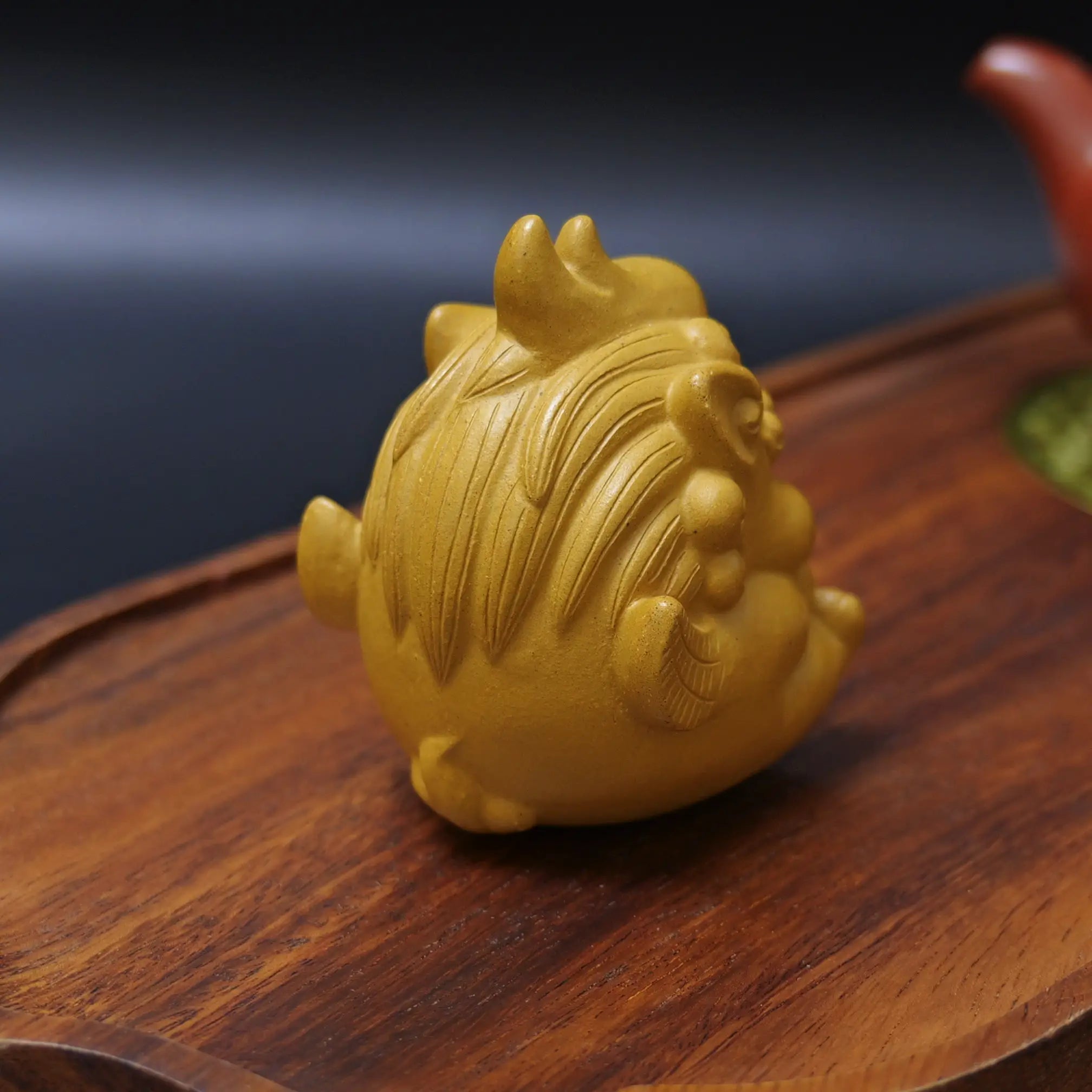 Yixing Handmade Wealth-Attracting Dragon Zisha Tea Pet (Cute Style with Coin)
