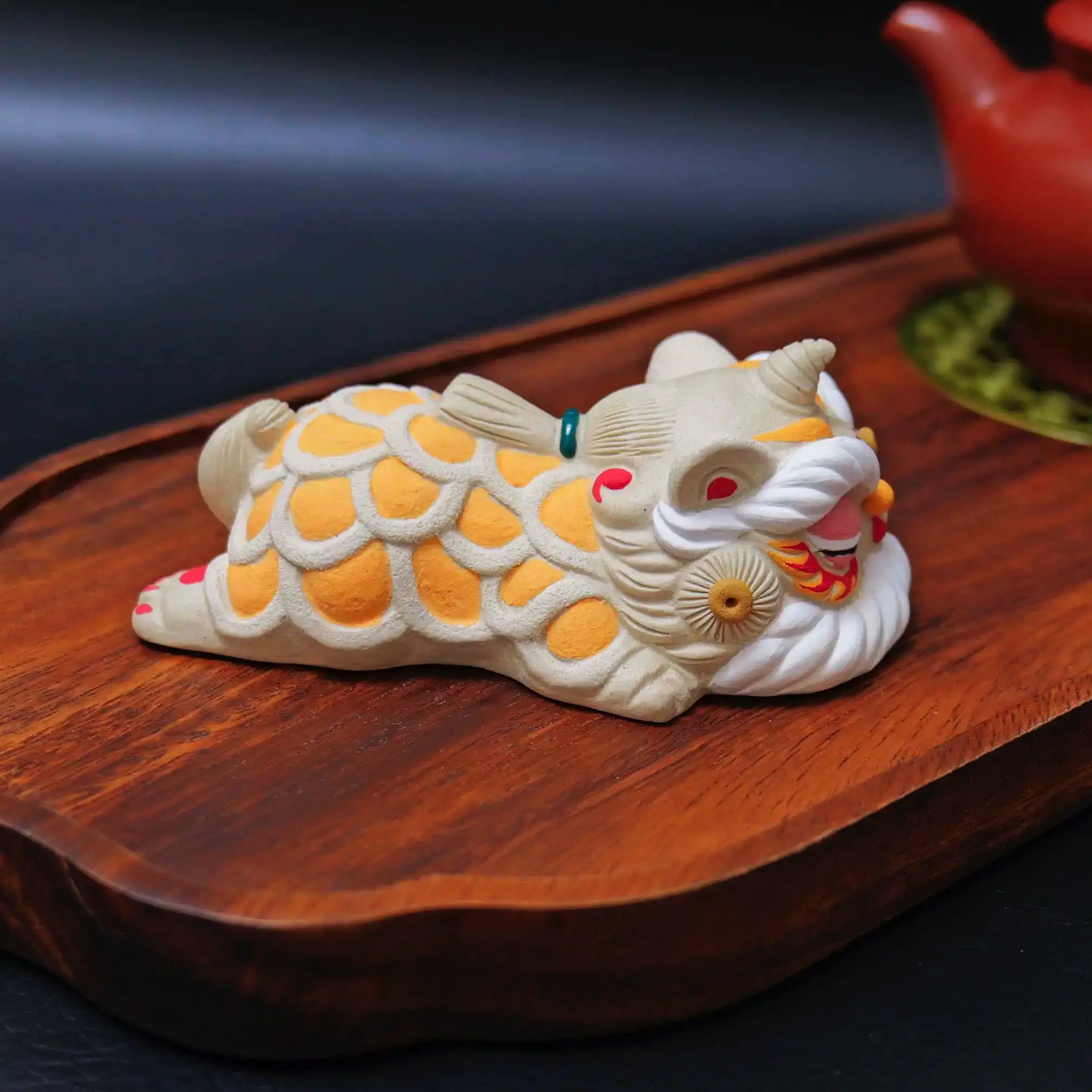 Yixing White Clay Handmade Sleeping Guardian Lion Tea Pet
