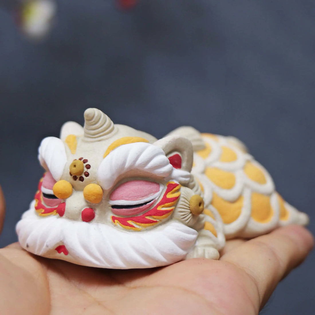 Yixing White Clay Handmade Sleeping Guardian Lion Tea Pet