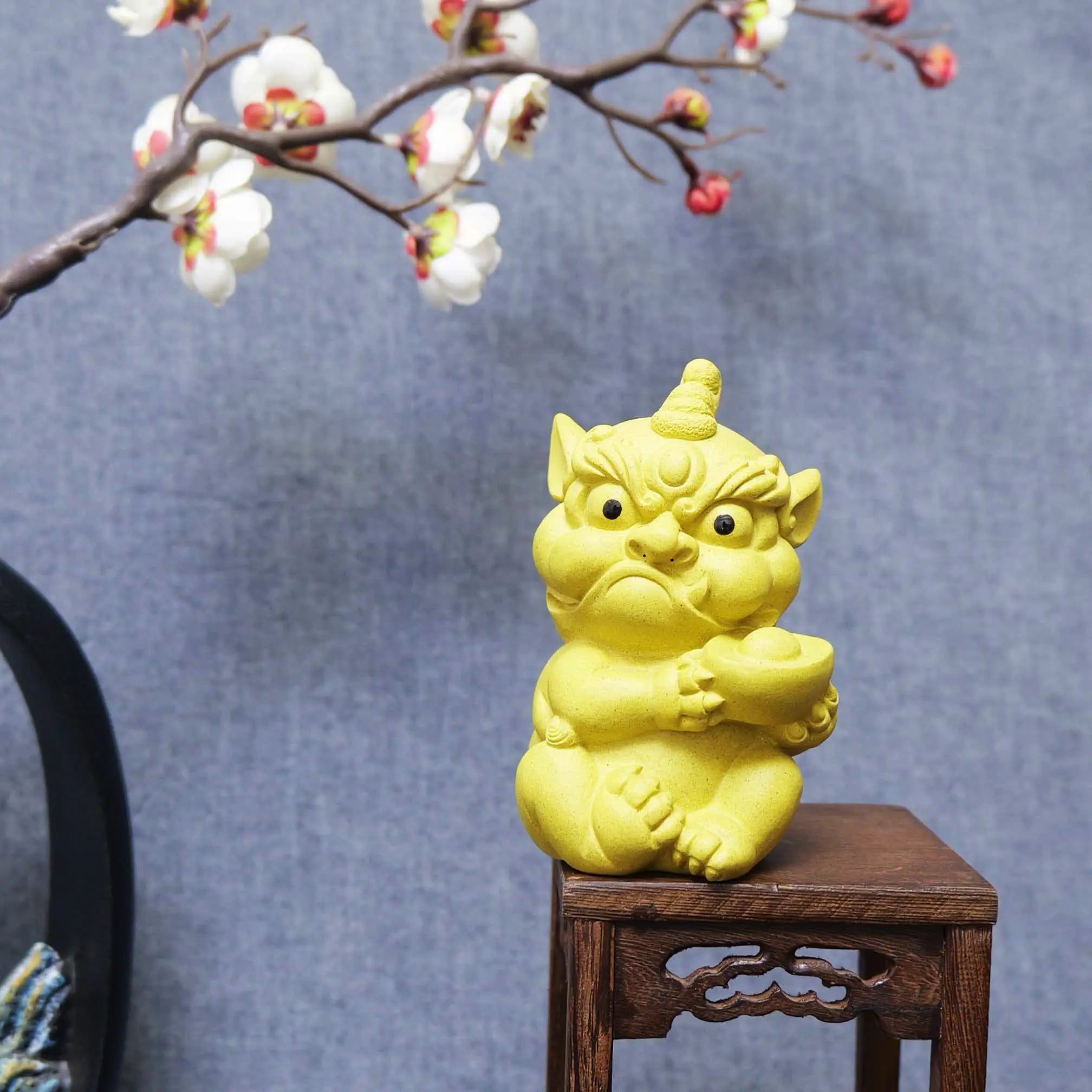 Yixing Yellow Clay Handmade Ingot Lion Tea Pet