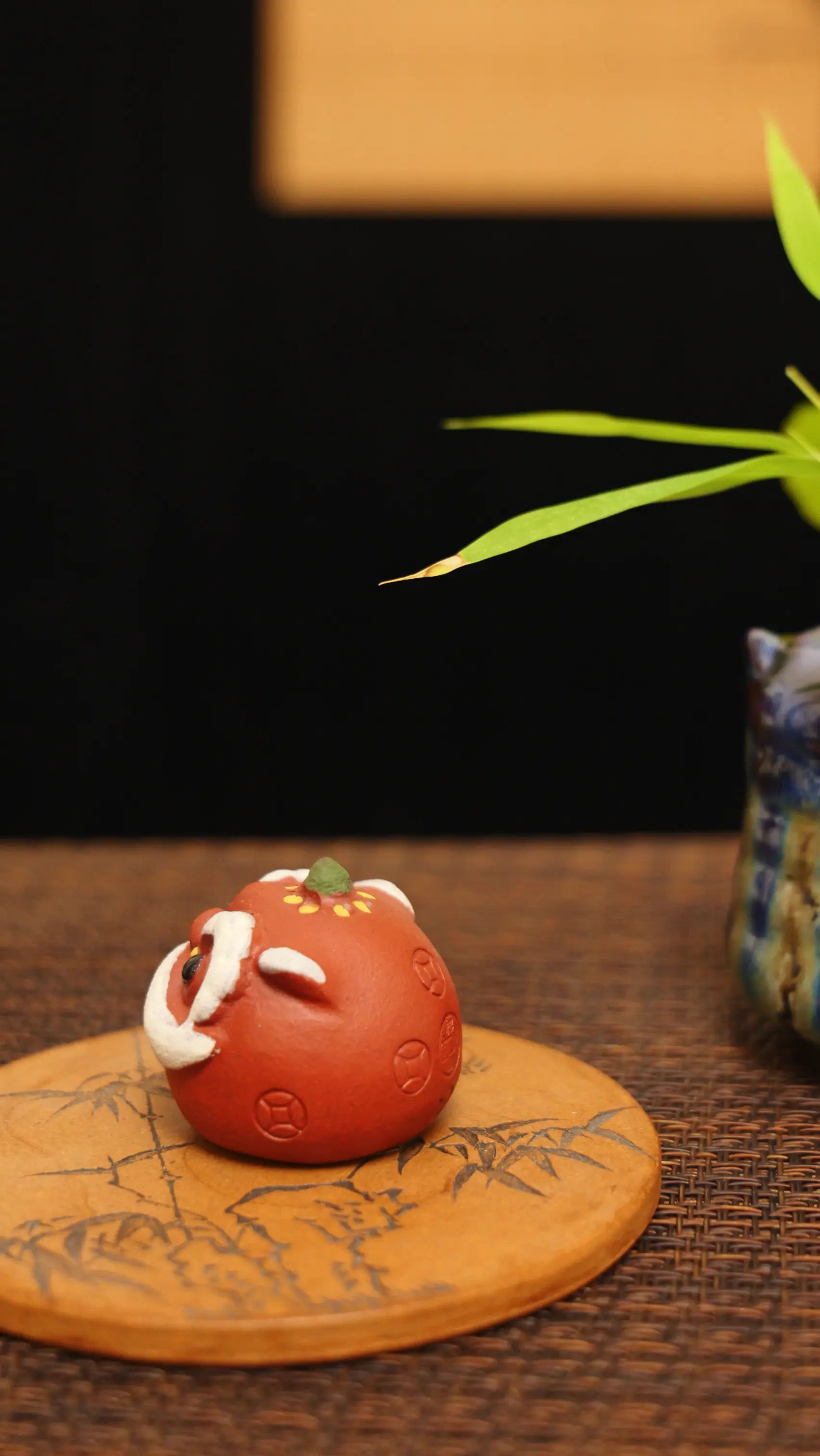 Yixing Handmade Lion Dance Head Tea Pet