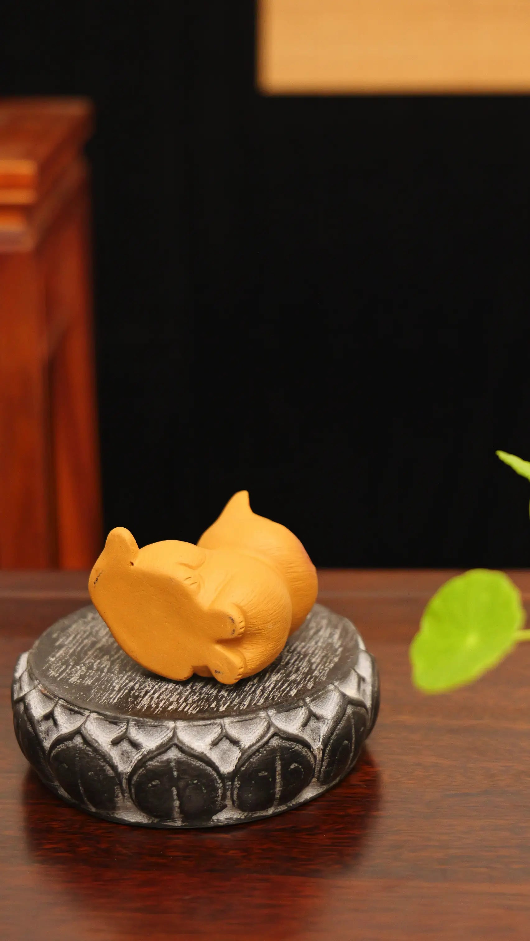 Yixing Handmade Lucky Cat Tea Pet (Sitting Cute Style)