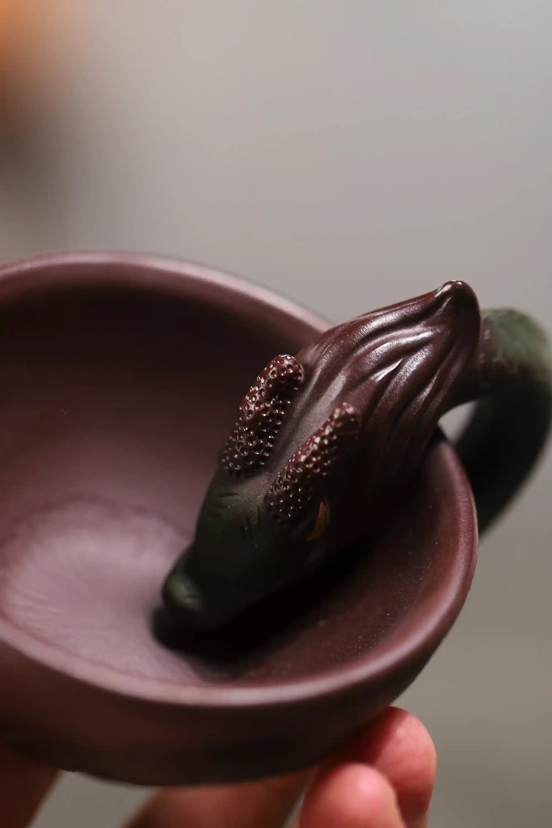 Yixing Zisha Hand-Carved Dragon Head Tea Cup