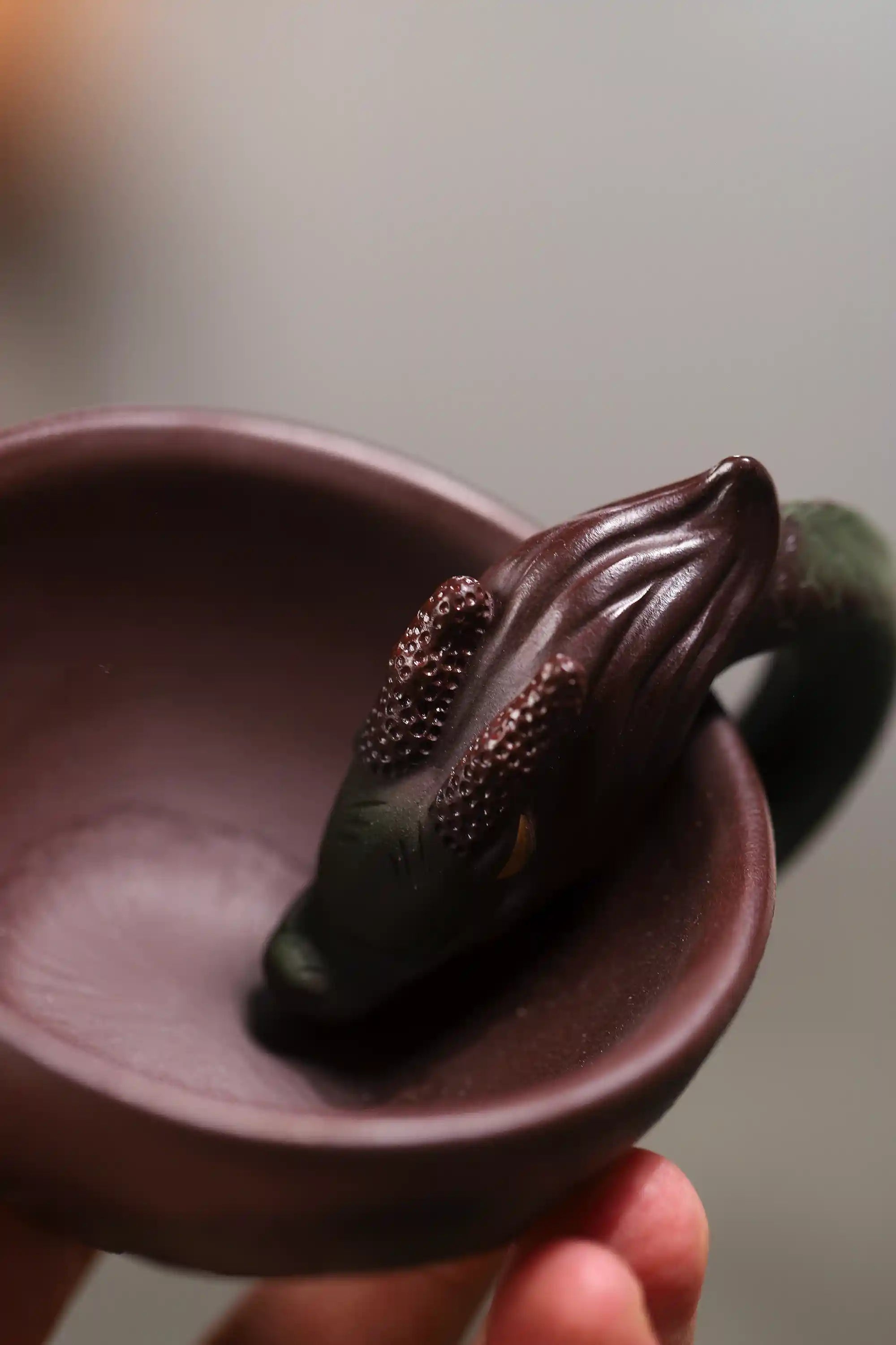 Yixing Zisha Hand-Carved Dragon Head Tea Cup