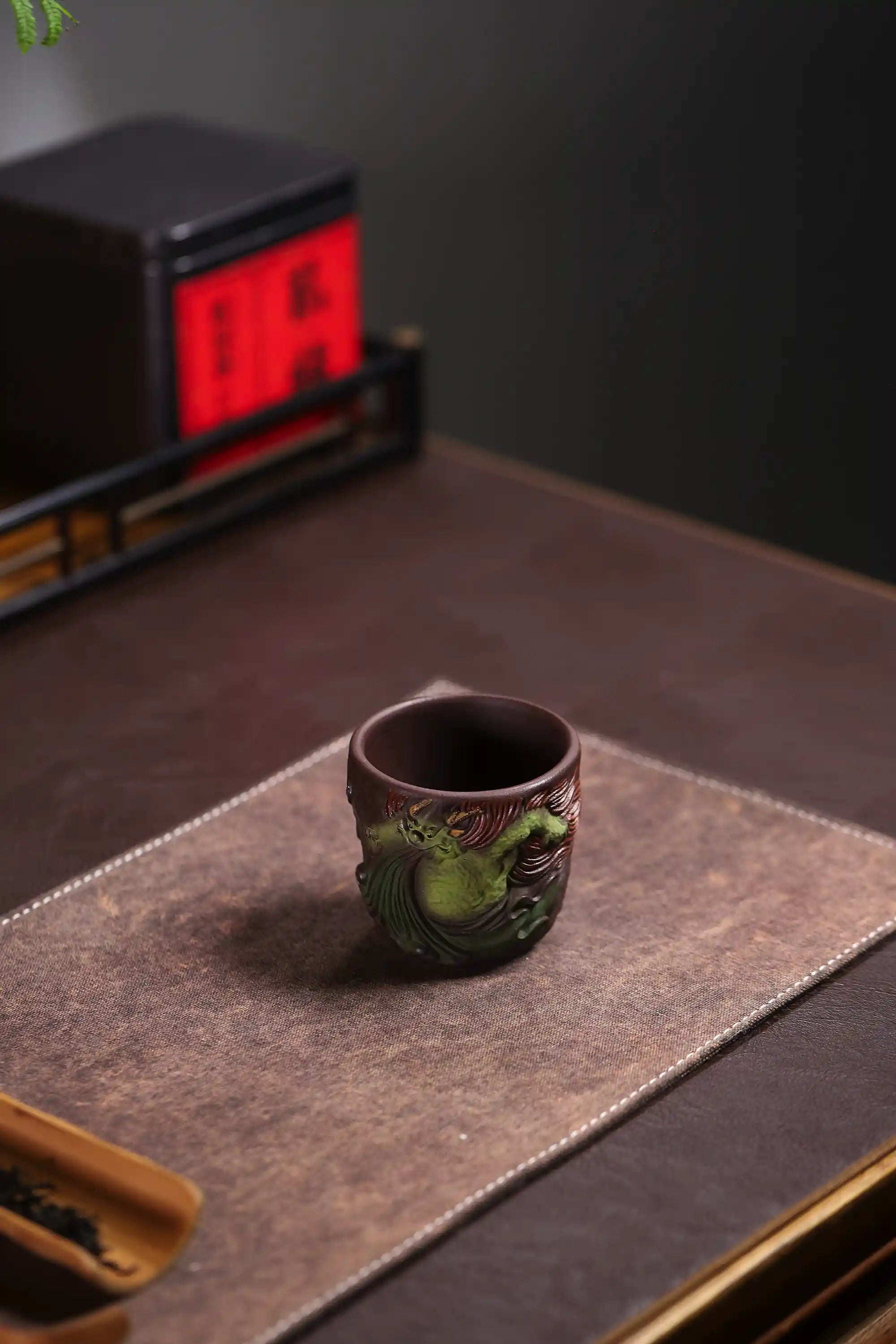 Yixing Zisha Hand-Carved Rain God Cup