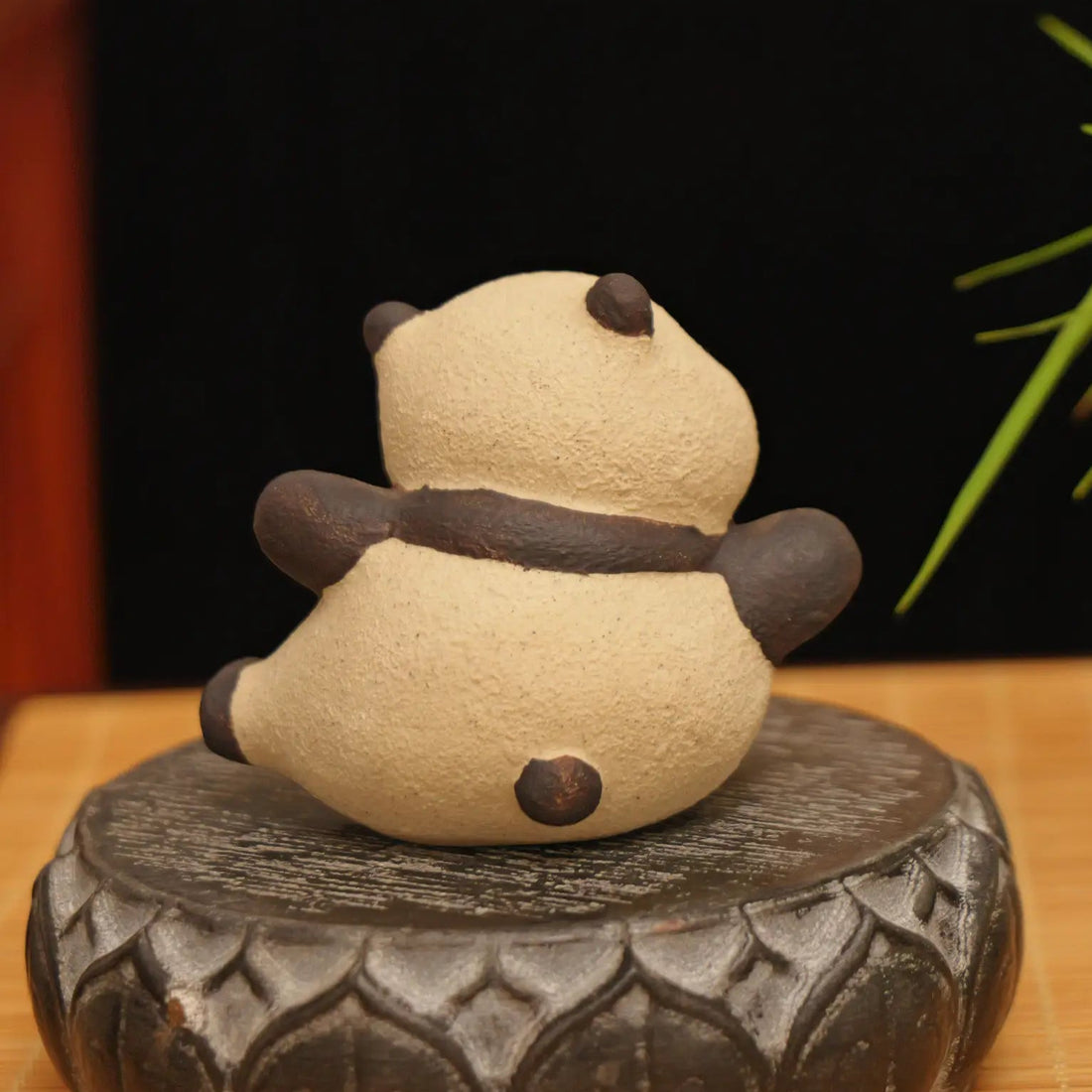 Yixing Zisha Handmade Agile Panda Tea Pet (Lively Style)