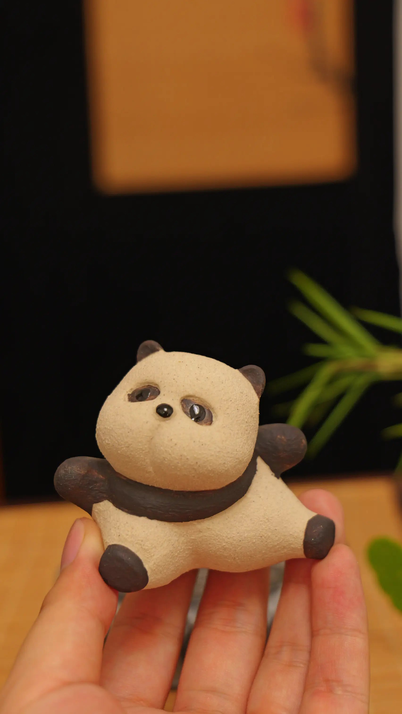 Yixing Zisha Handmade Agile Panda Tea Pet (Lively Style)