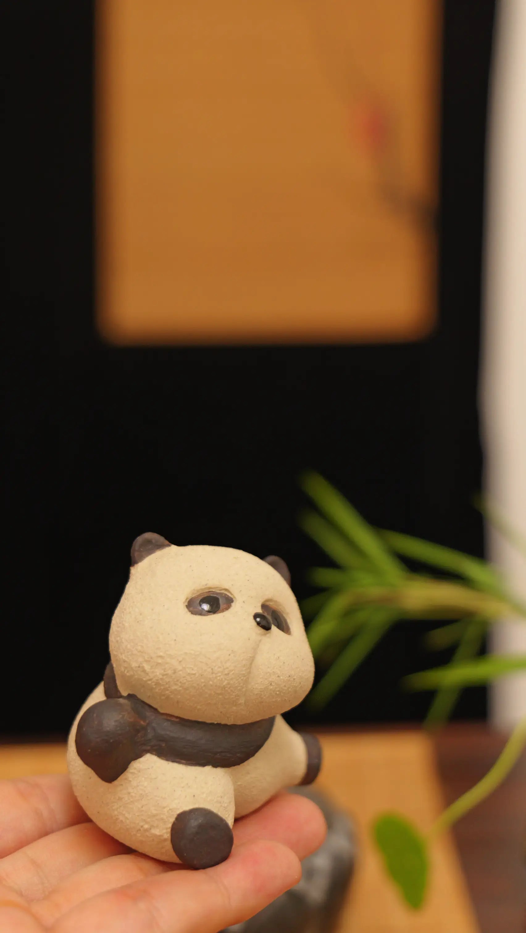 Yixing Zisha Handmade Agile Panda Tea Pet (Lively Style)