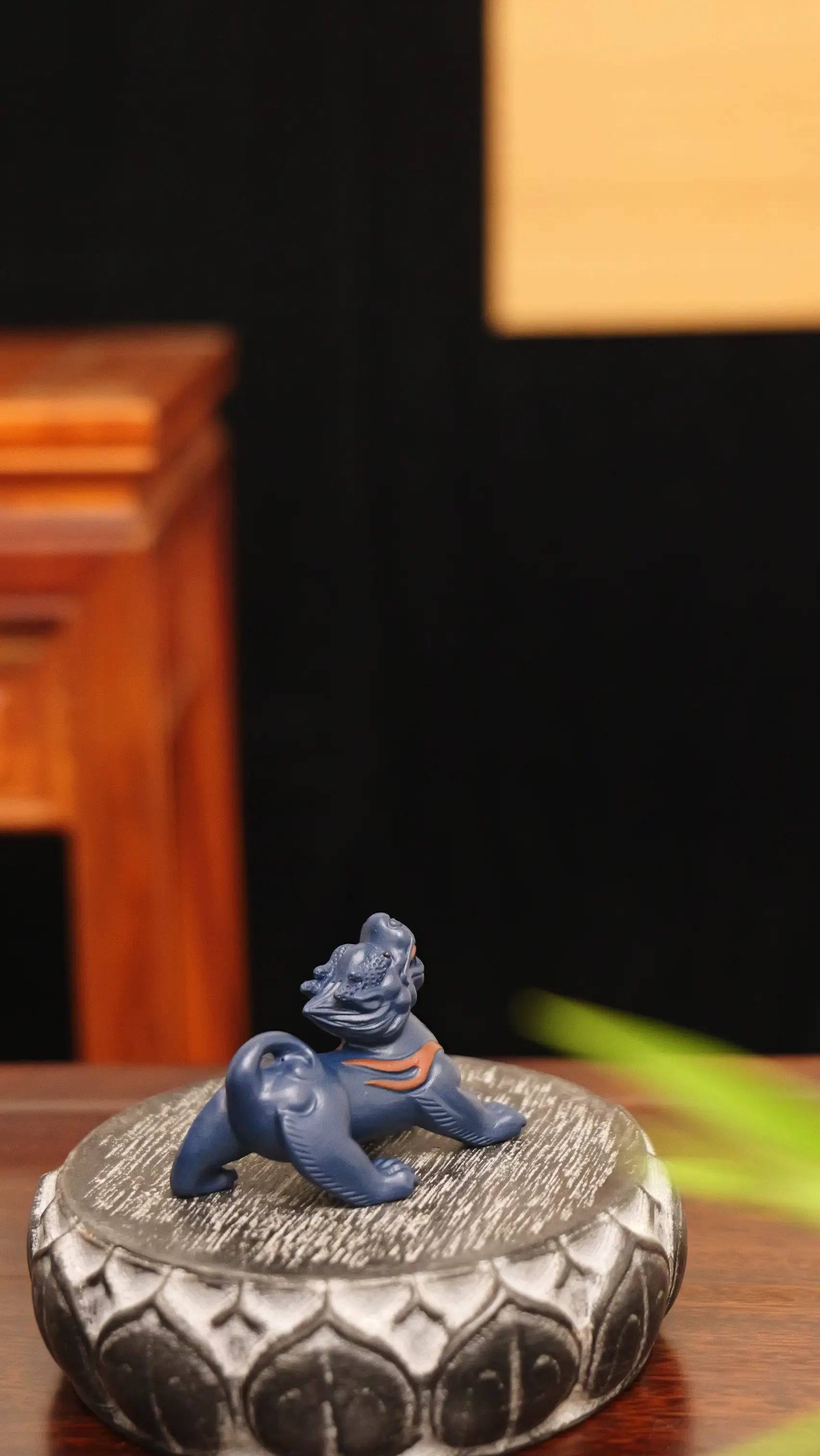 Yixing Zisha Handmade Auspicious Kylin Tea Pet