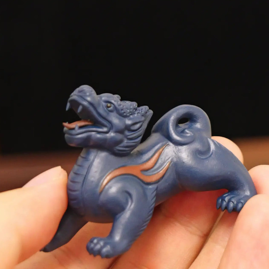Yixing Zisha Handmade Auspicious Kylin Tea Pet