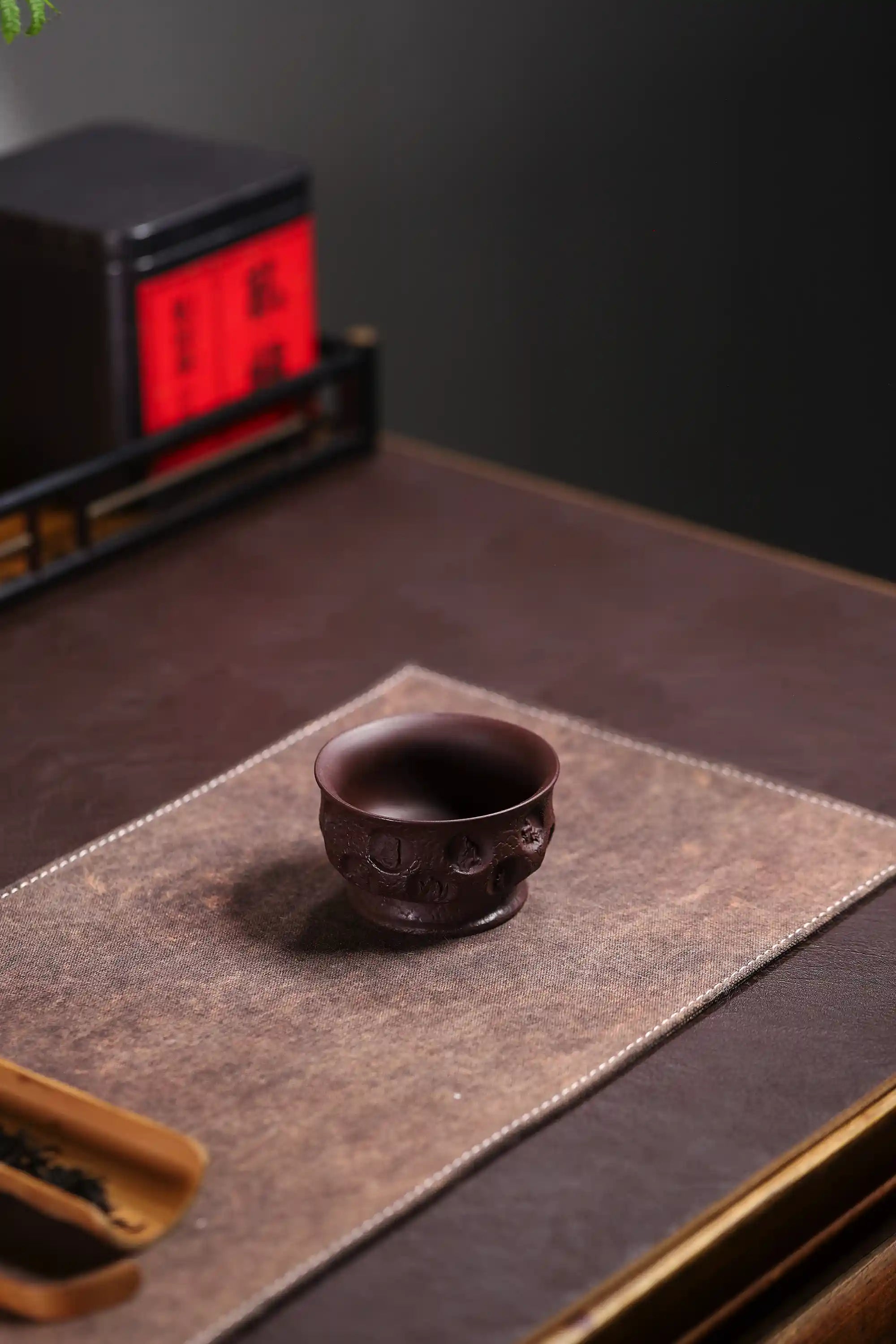 Yixing Zisha Handmade Buddha Grotto Tea Cup