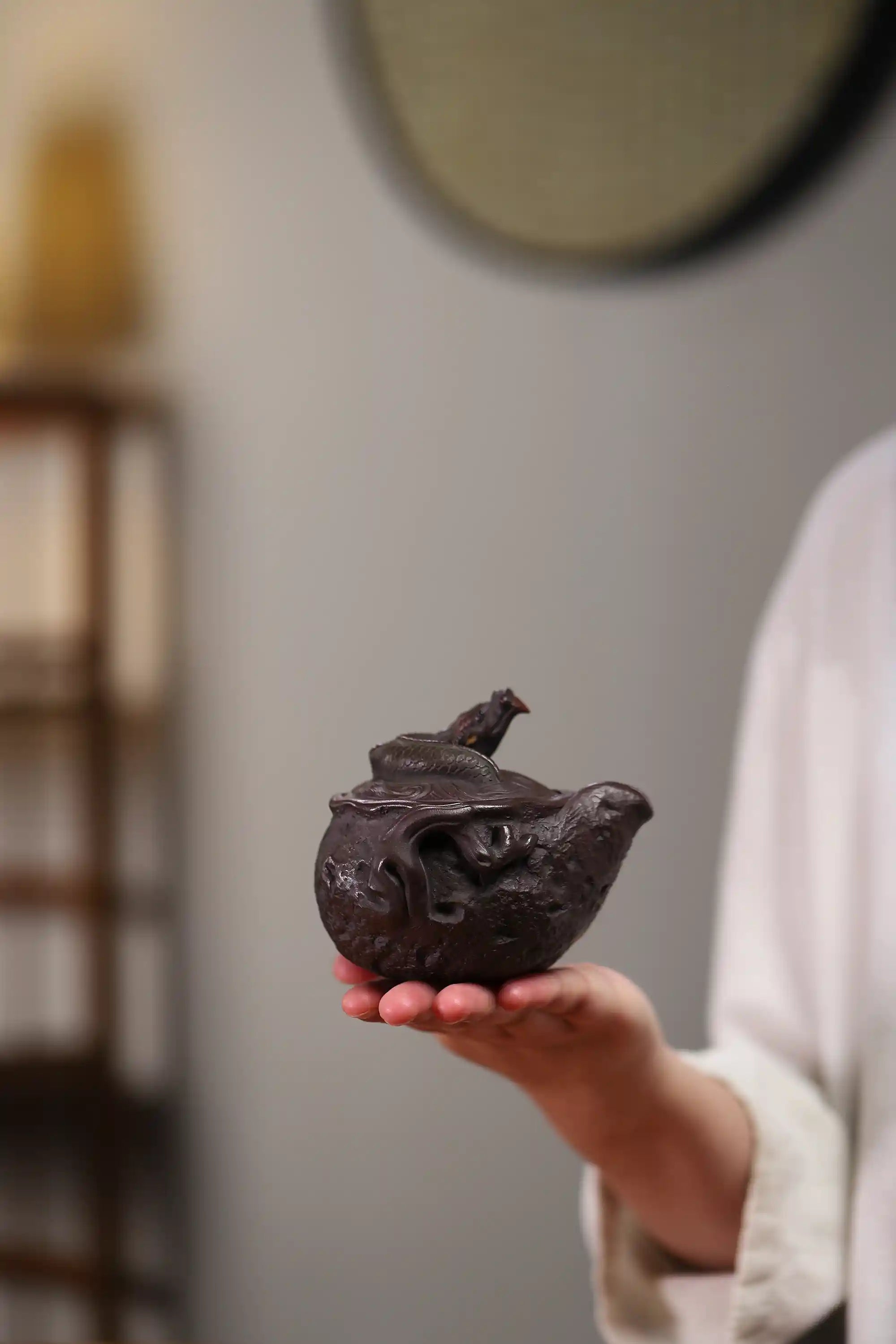 Yixing Zisha Handmade Coiled-Dragon Lid Teapot