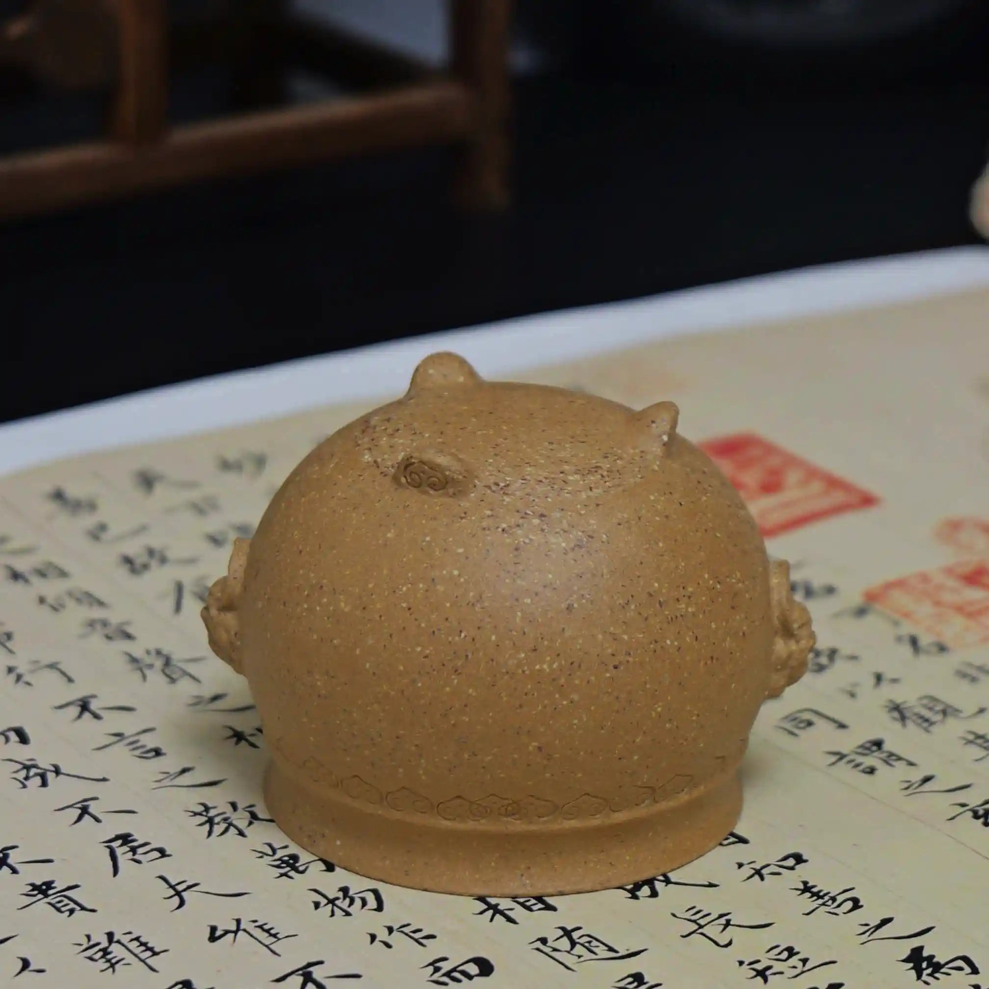 Yixing Zisha Handmade Creamy Yellow Three-Legged Lion-Ear Incense Burner Teacup