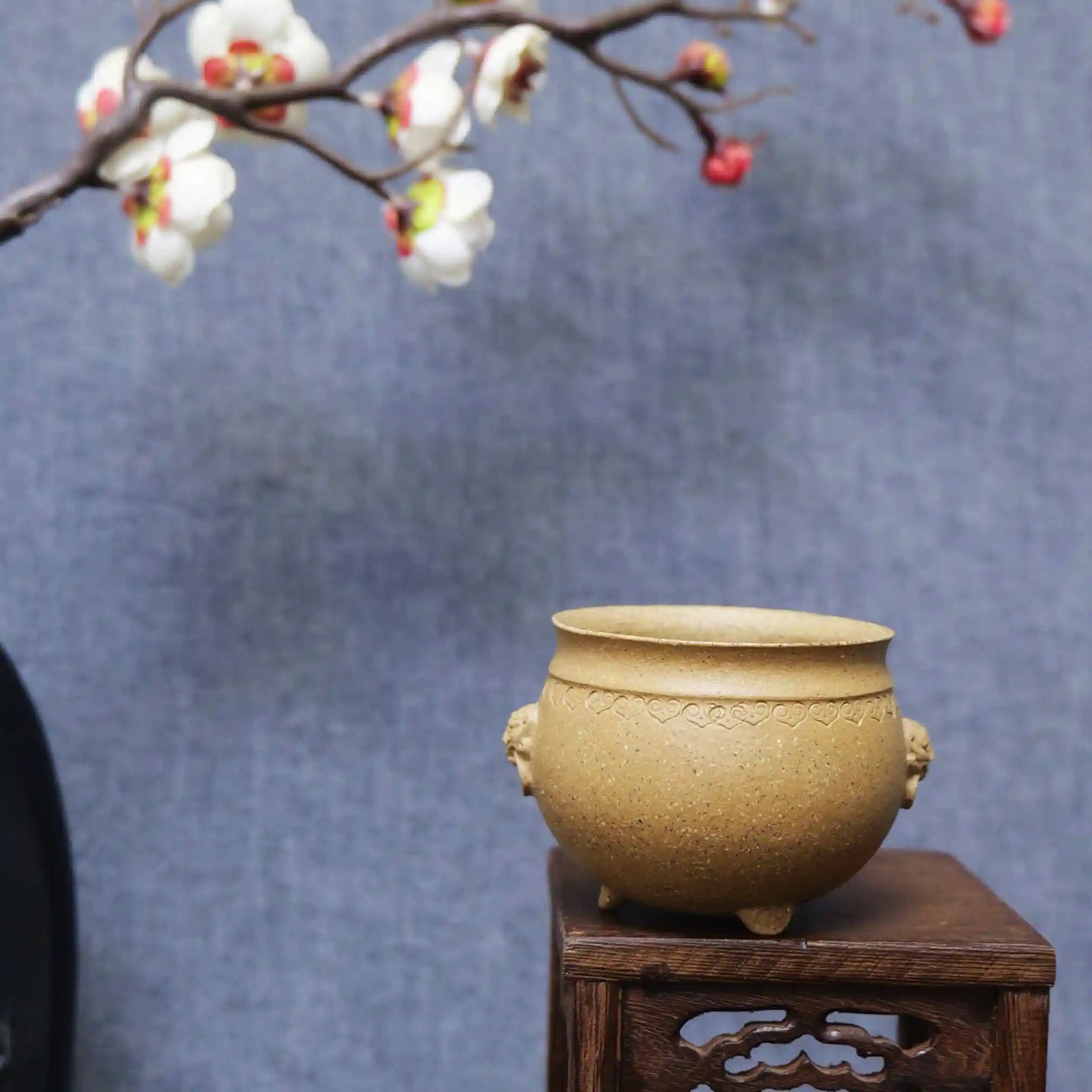 Yixing Zisha Handmade Creamy Yellow Three-Legged Lion-Ear Incense Burner Teacup