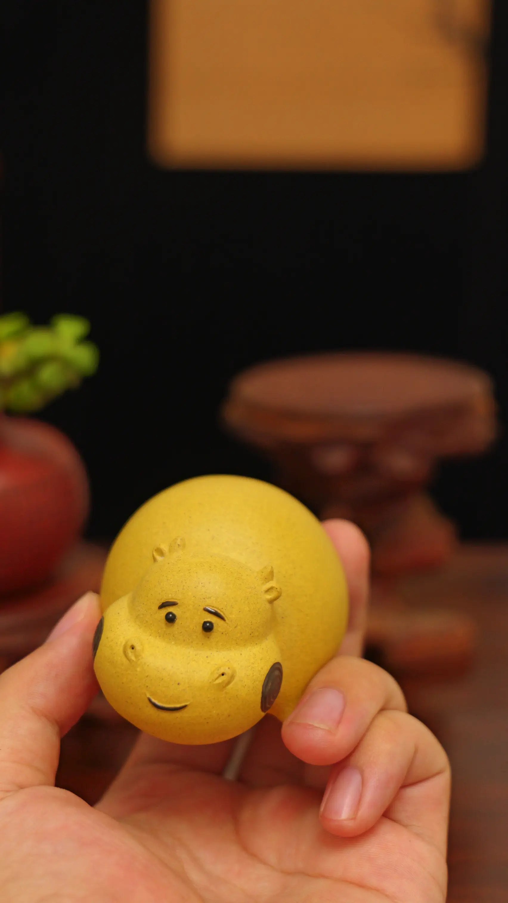 Yixing Zisha Handmade Crouching Ox Tea Pet