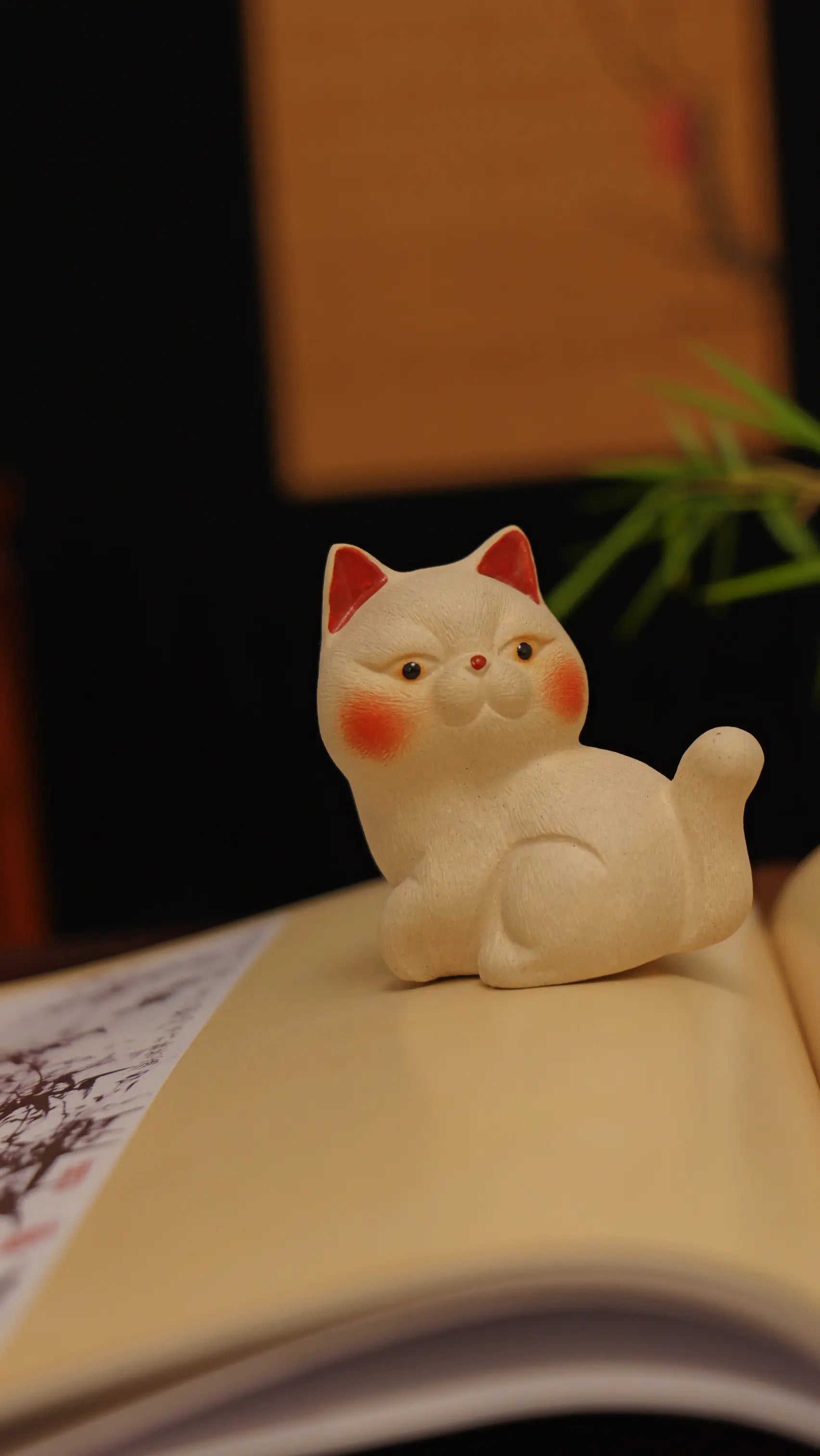 Yixing Zisha Handmade Cute Cat Tea Pet
