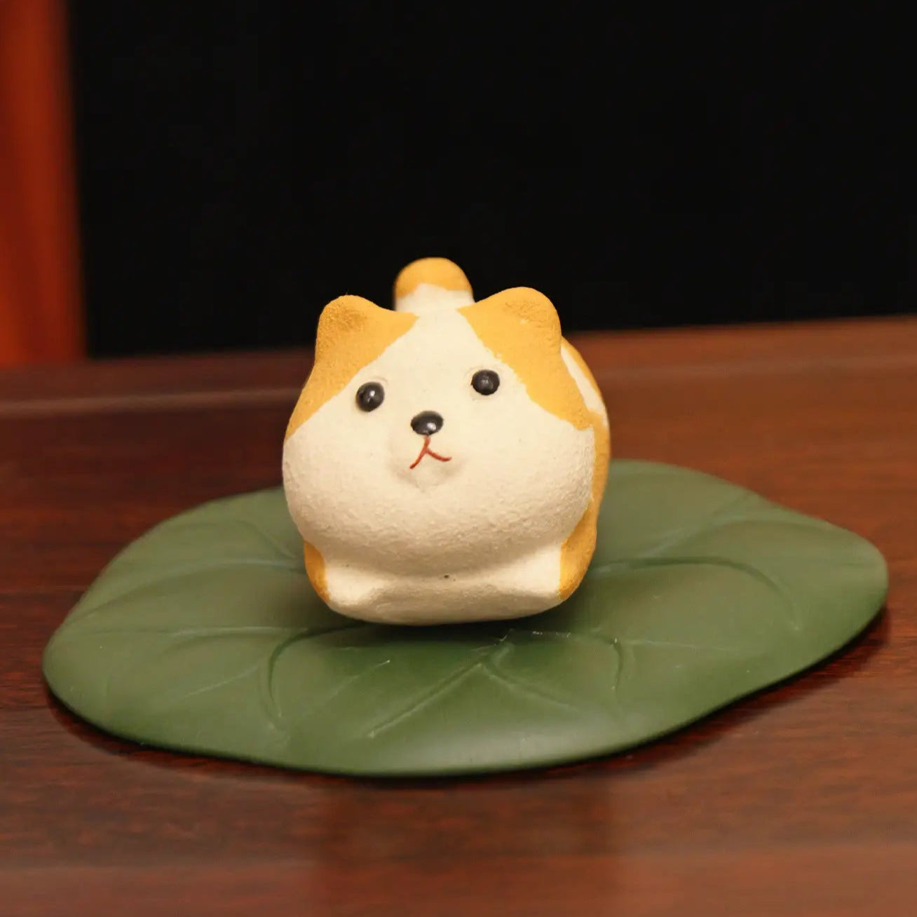 Yixing Zisha Handmade Cute Corgi Tea Pet (Lovely Lying-down Style)