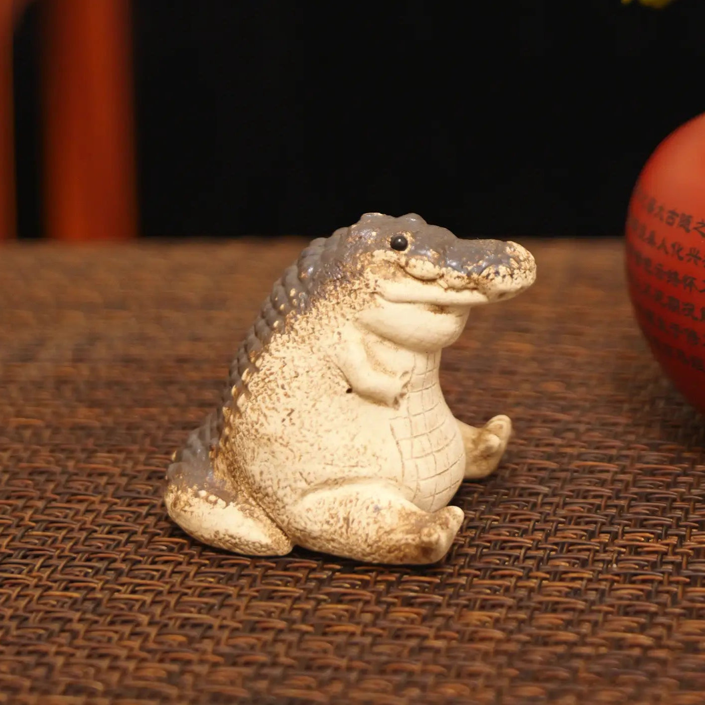 Yixing Zisha Handmade Cute Crocodile Tea Pet
