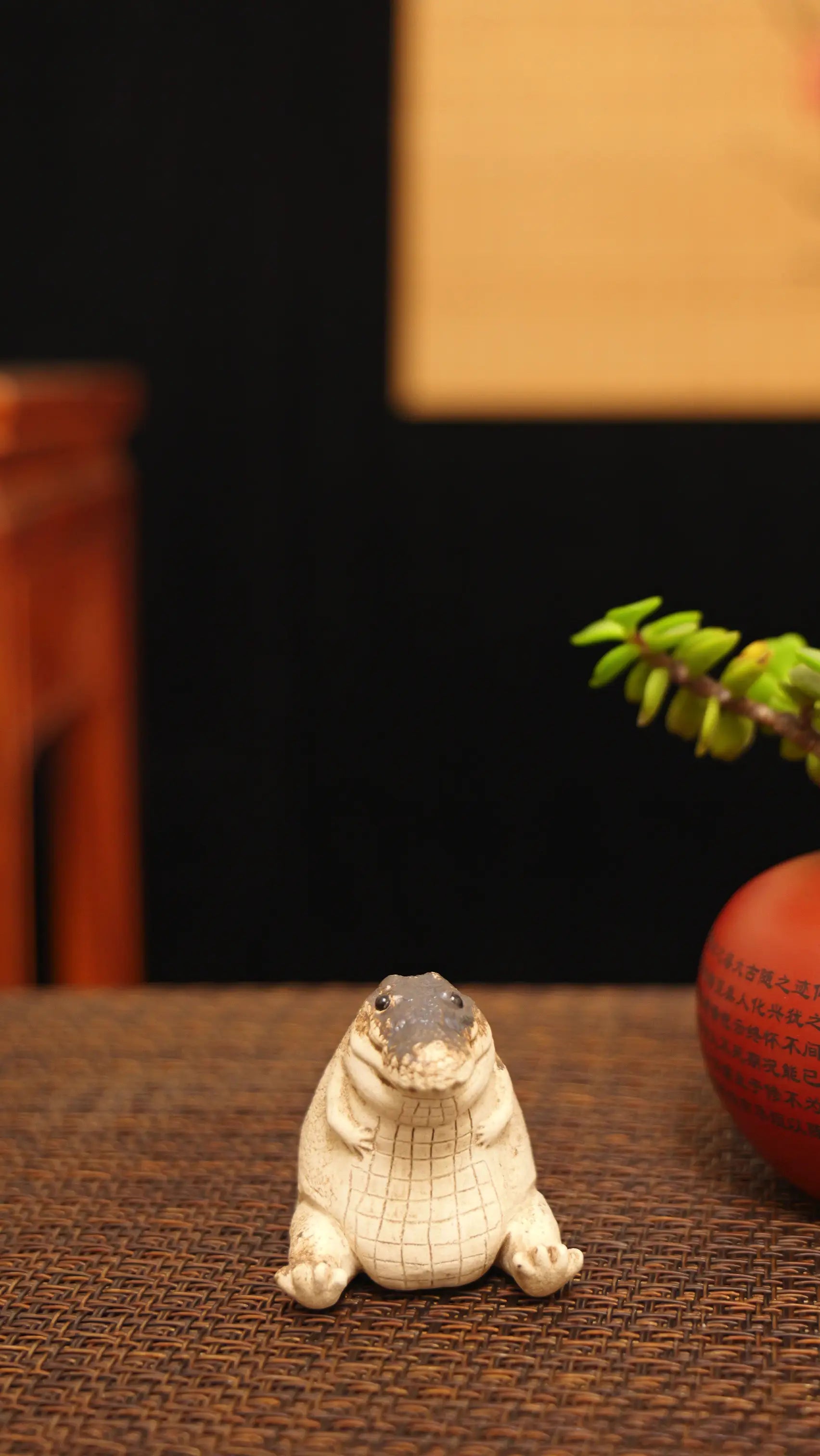 Yixing Zisha Handmade Cute Crocodile Tea Pet