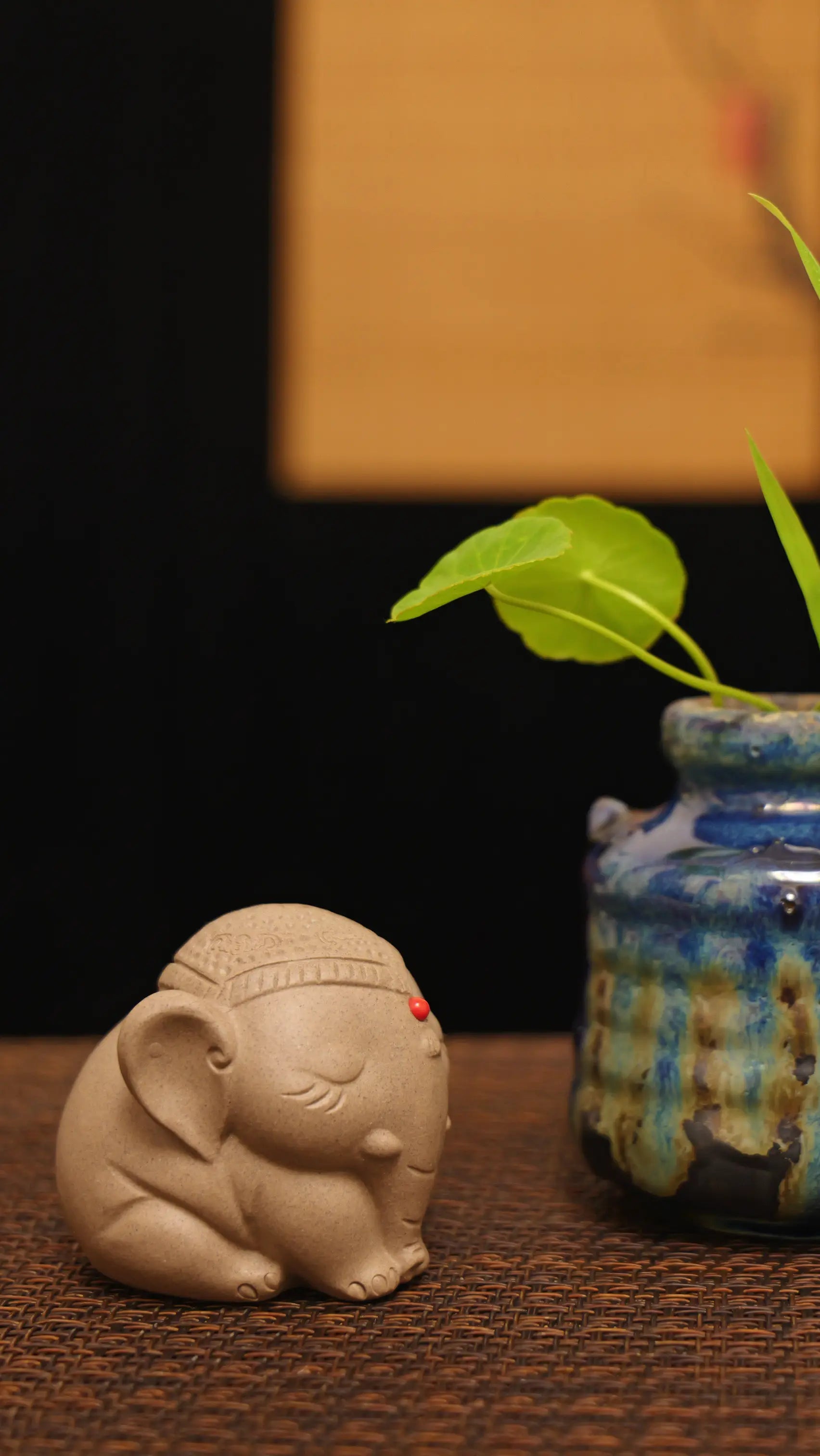 Yixing Zisha Handmade Round Elephant Tea Pet