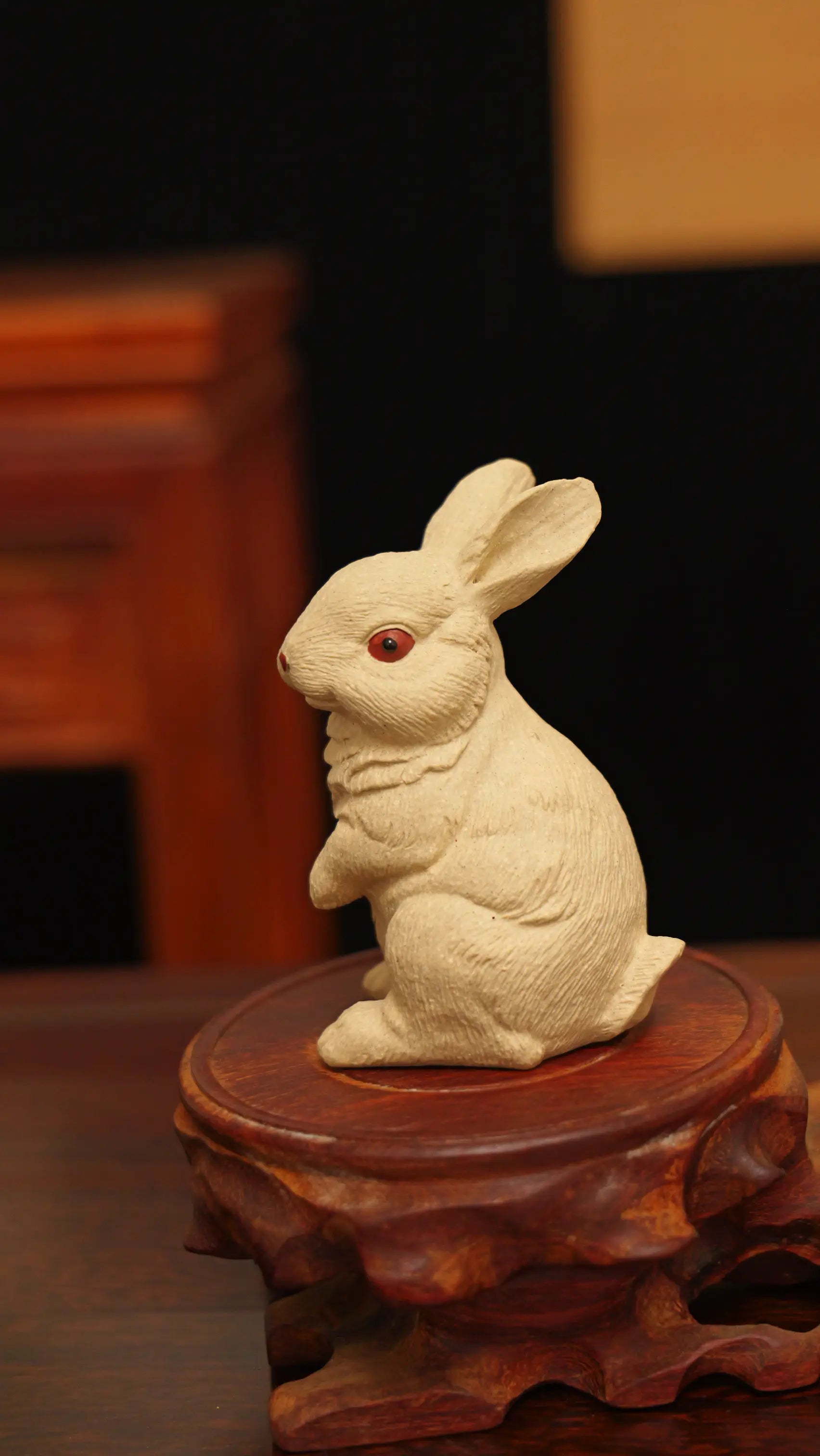 Yixing Zisha Handmade Jade Rabbit Tea Pet (Auspicious Style)