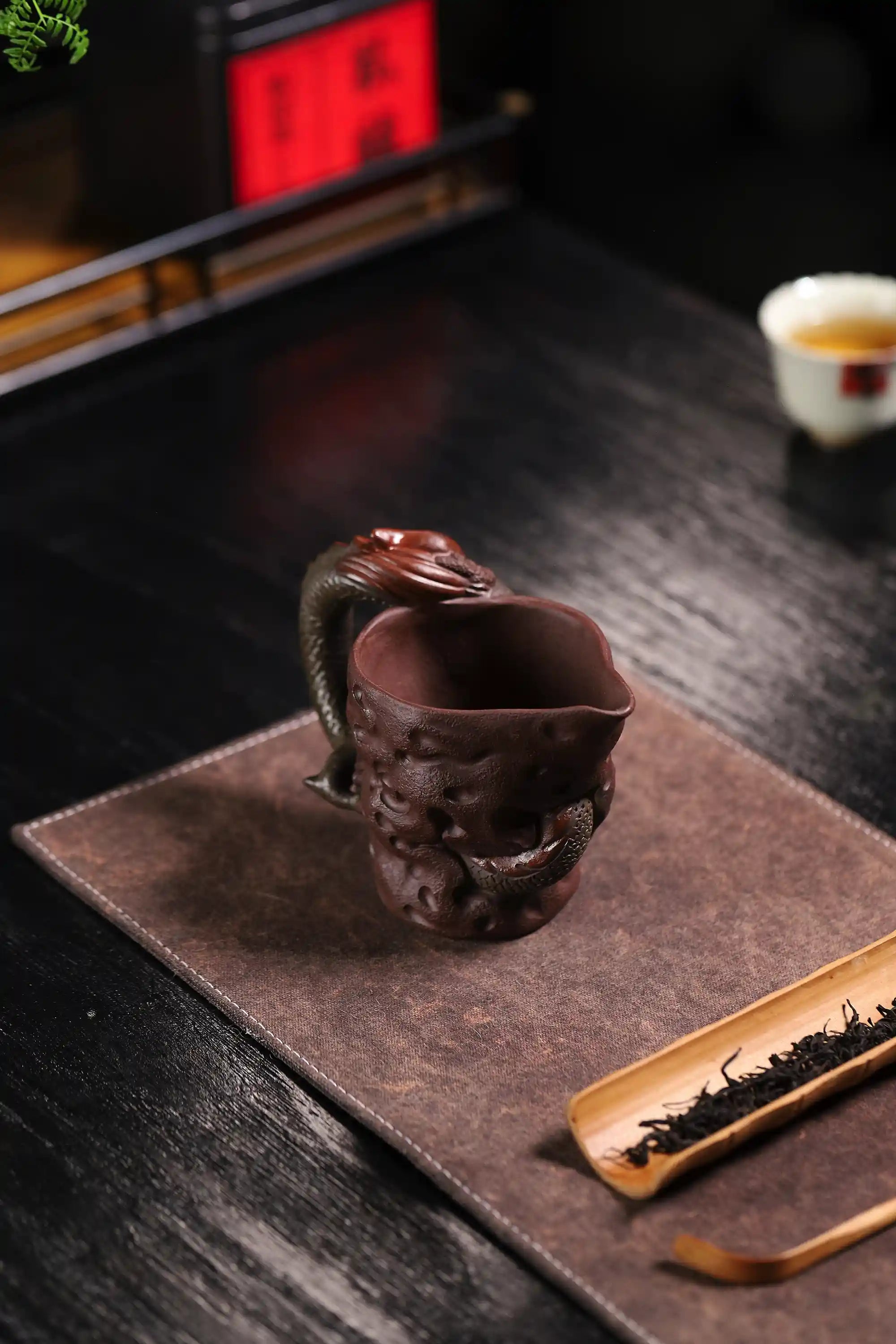 Yixing Zisha Handmade Dragon-Head Teacup