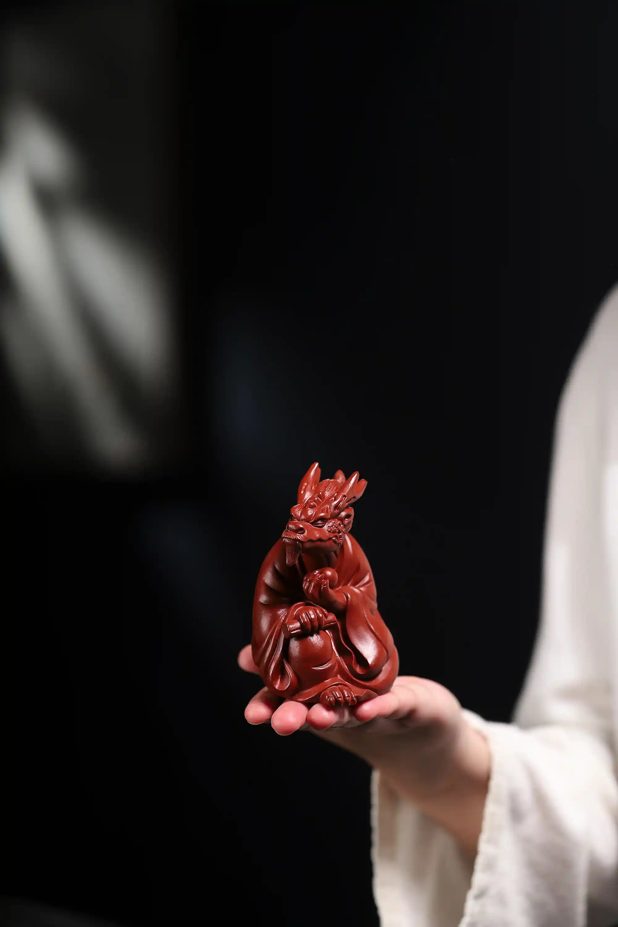Yixing Zisha Handmade Dragon King Tea Pet (Auspicious Majesty Style)
