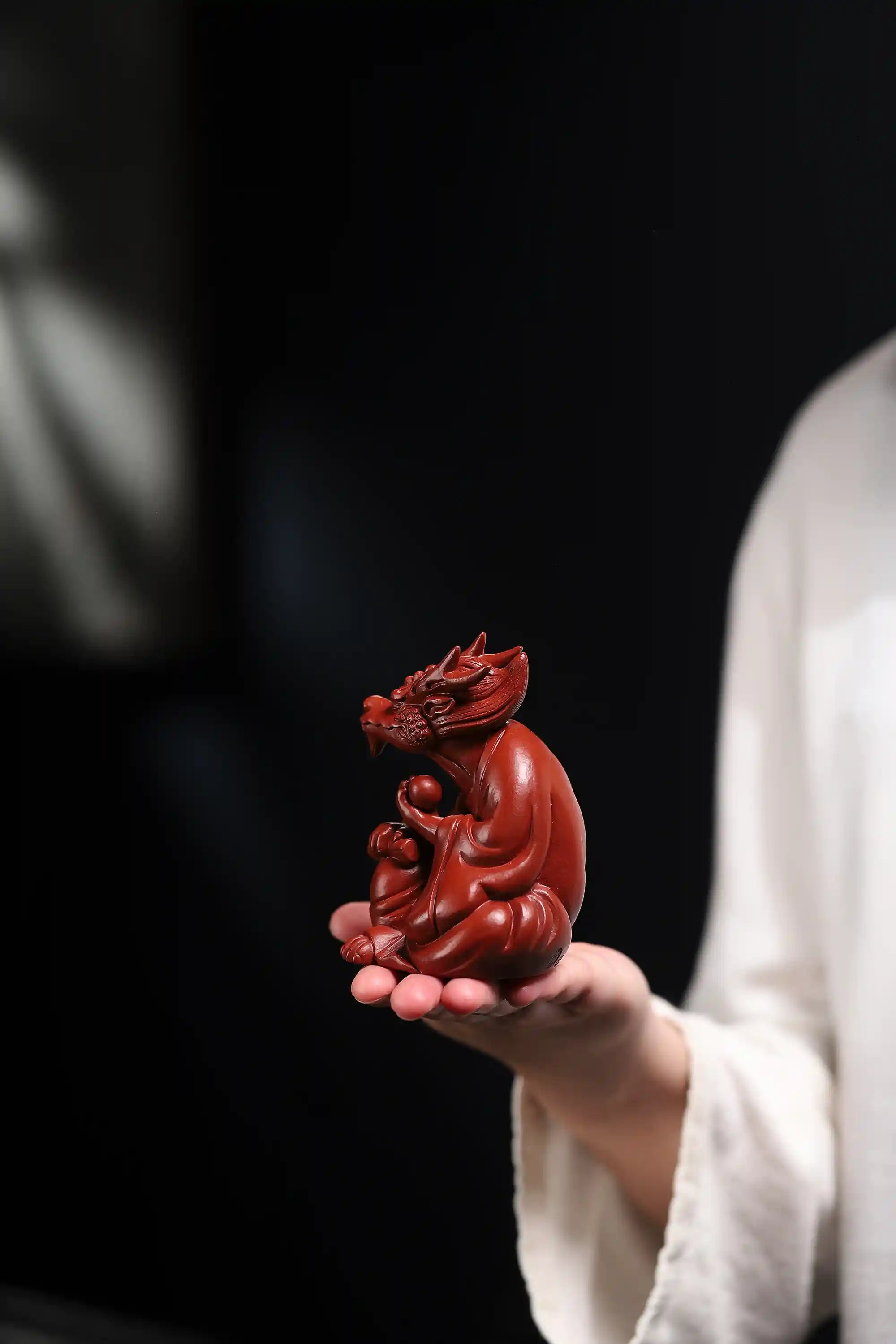Yixing Zisha Handmade Dragon King Tea Pet (Auspicious Majesty Style)