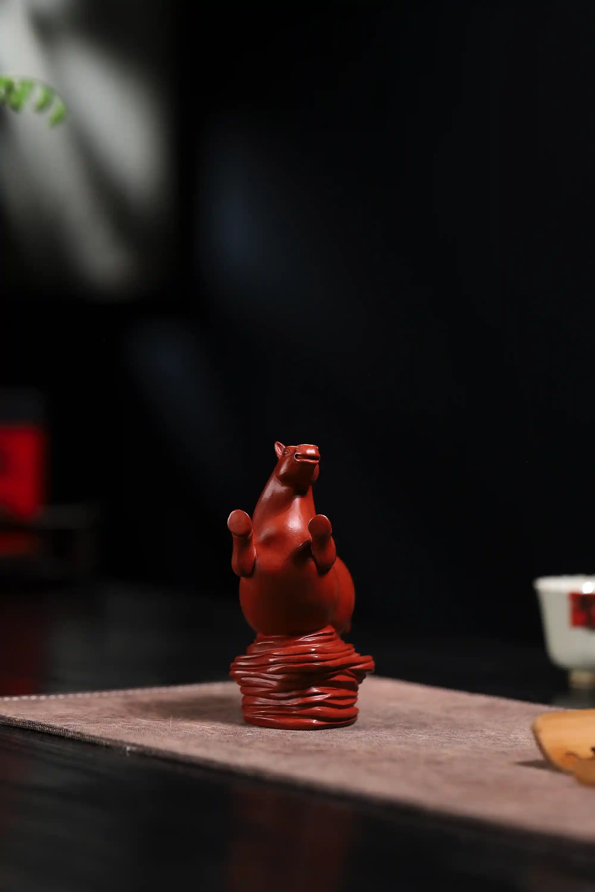 Yixing Zisha Handmade Galloping Horse Tea Pet (Success - Achieving Style)