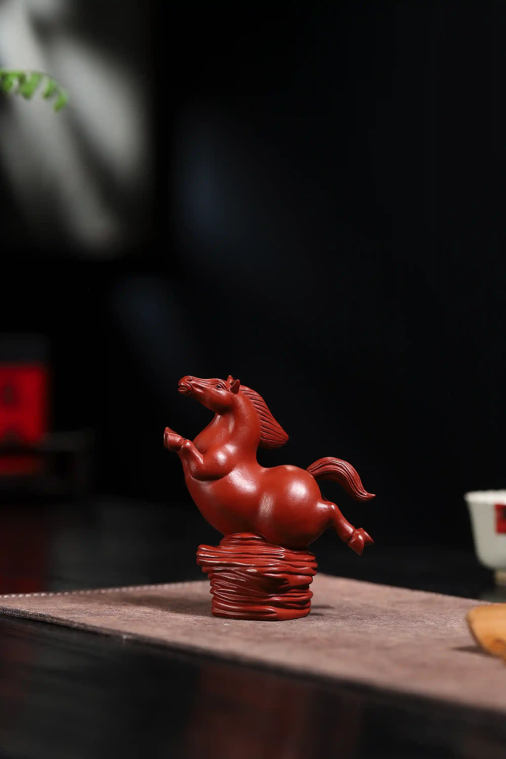 Yixing Zisha Handmade Galloping Horse Tea Pet (Success - Achieving Style)