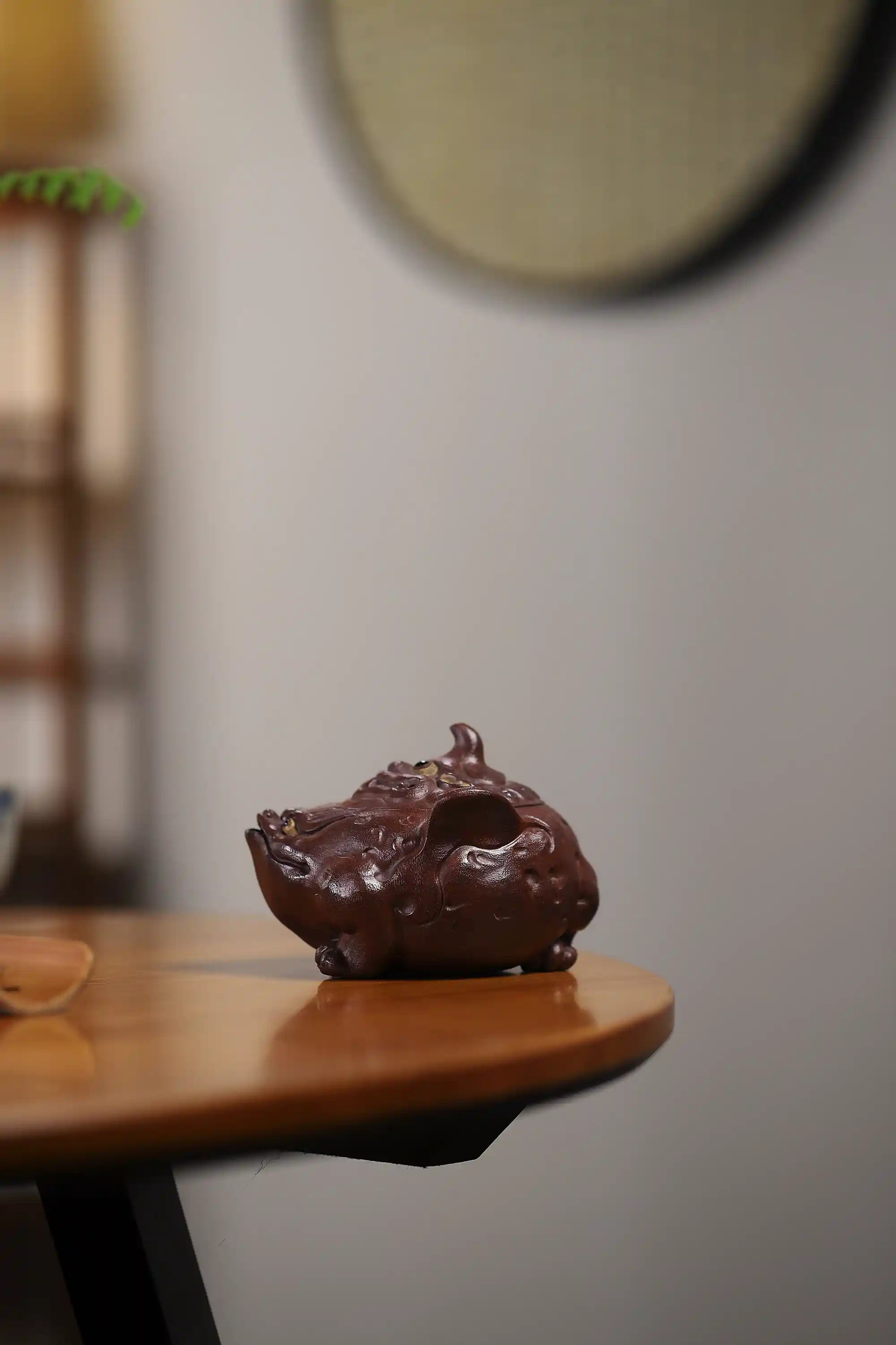 Yixing Zisha Handmade Three-legged Golden Toad Teapot