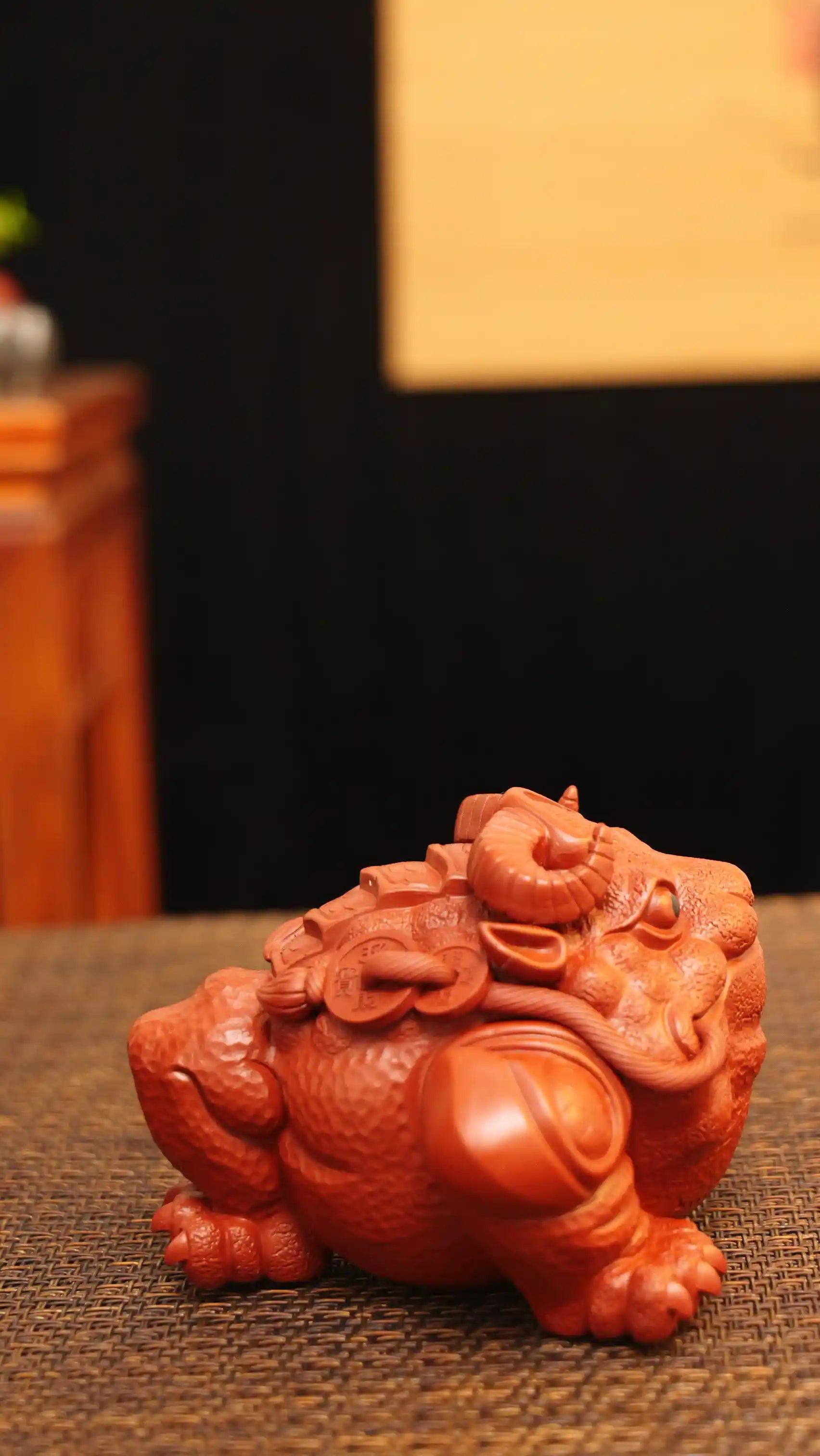 Yixing Zisha Handmade Golden Toad with Goat Horns Tea Pet