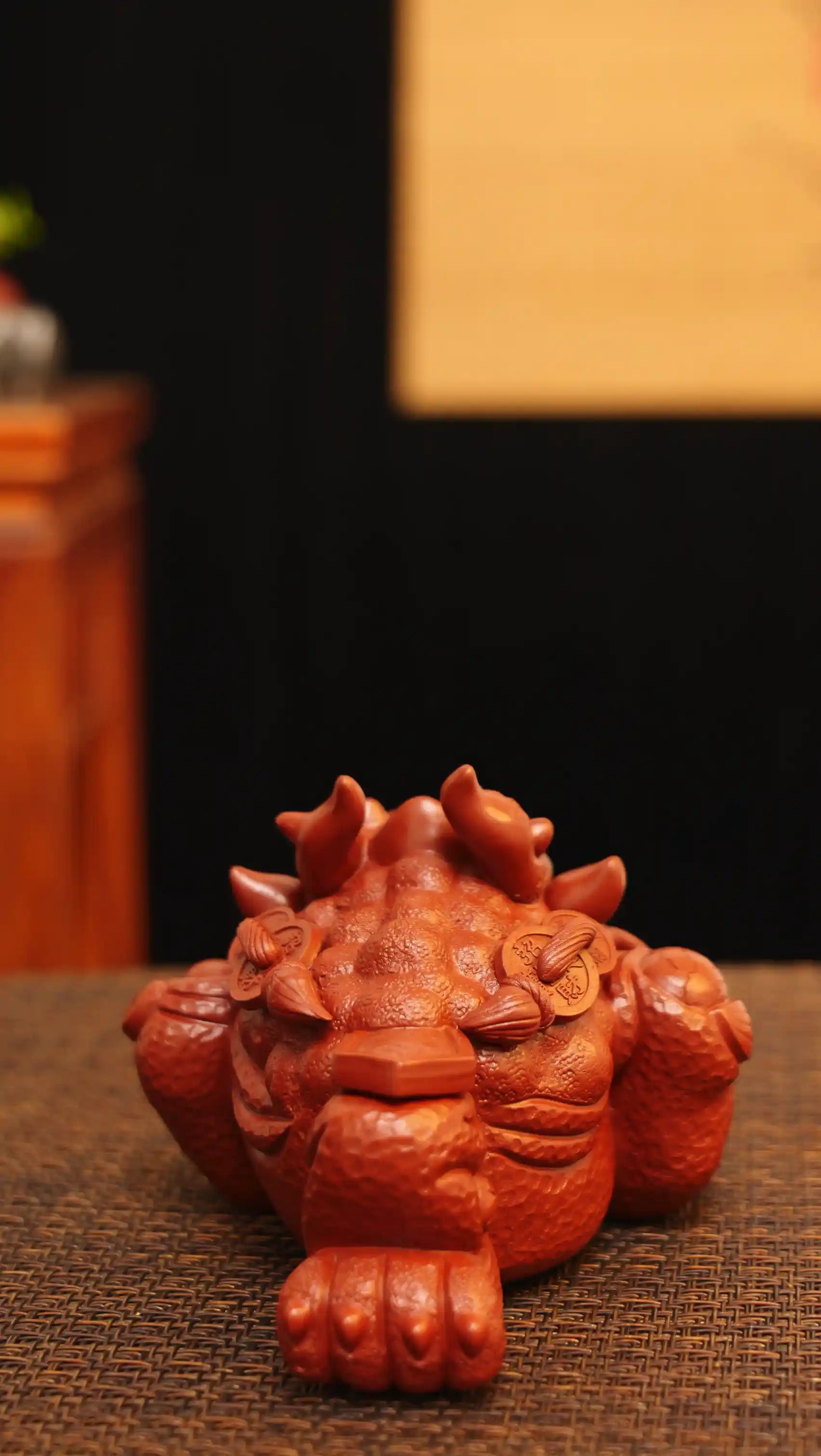Yixing Zisha Handmade Dragon-horn Toad Tea Pet