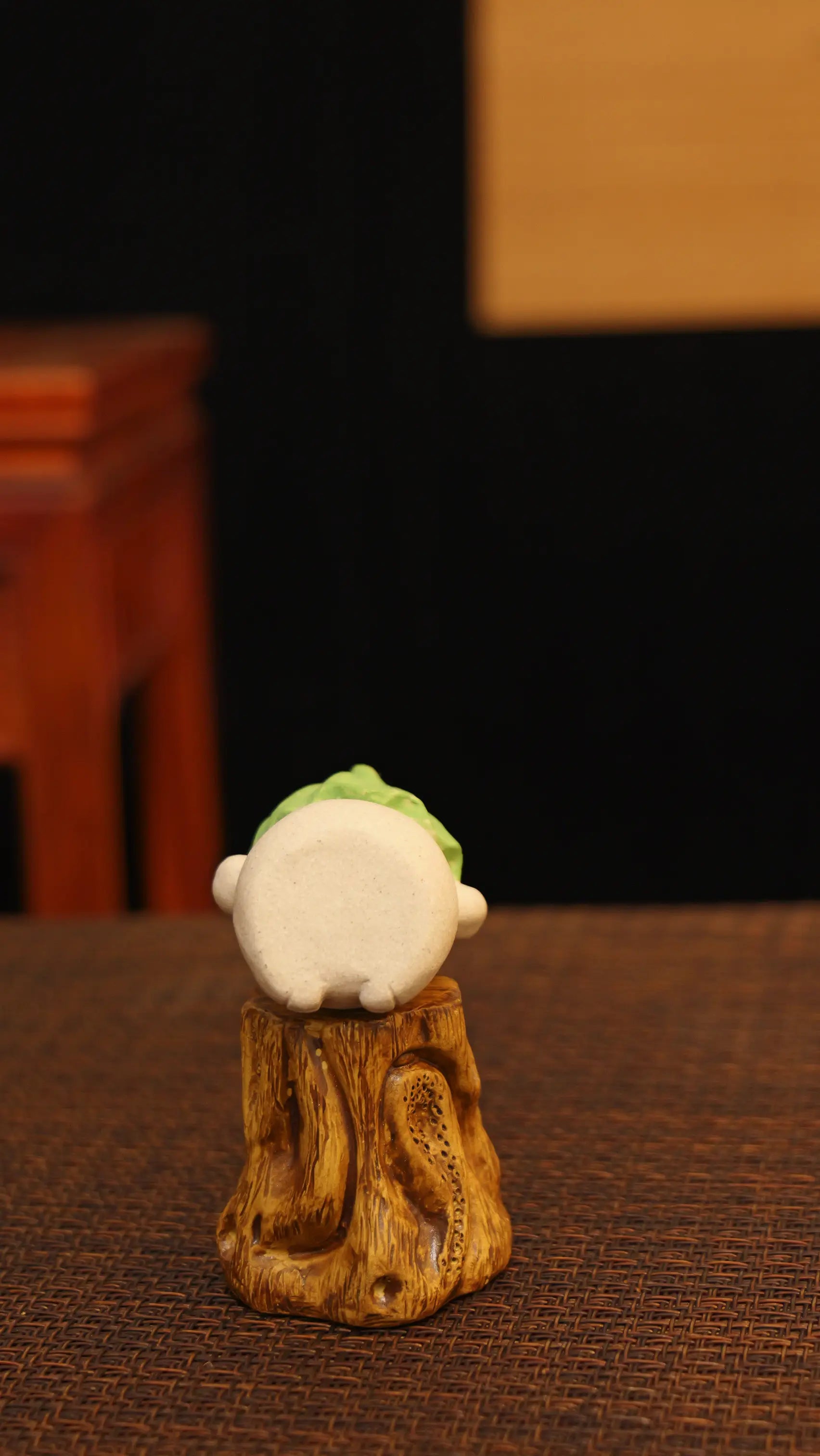 Yixing Zisha Handmade Lotus Leaf Pig Tea Pet