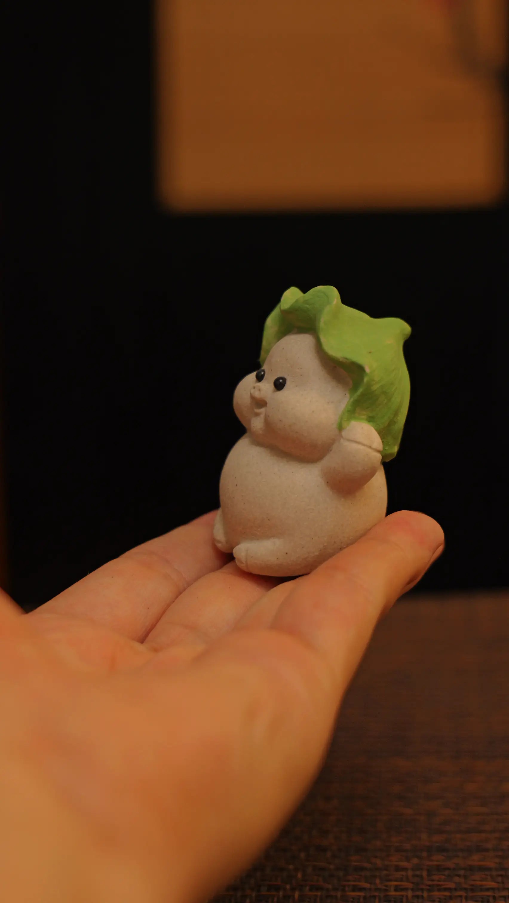 Yixing Zisha Handmade Lotus Leaf Pig Tea Pet