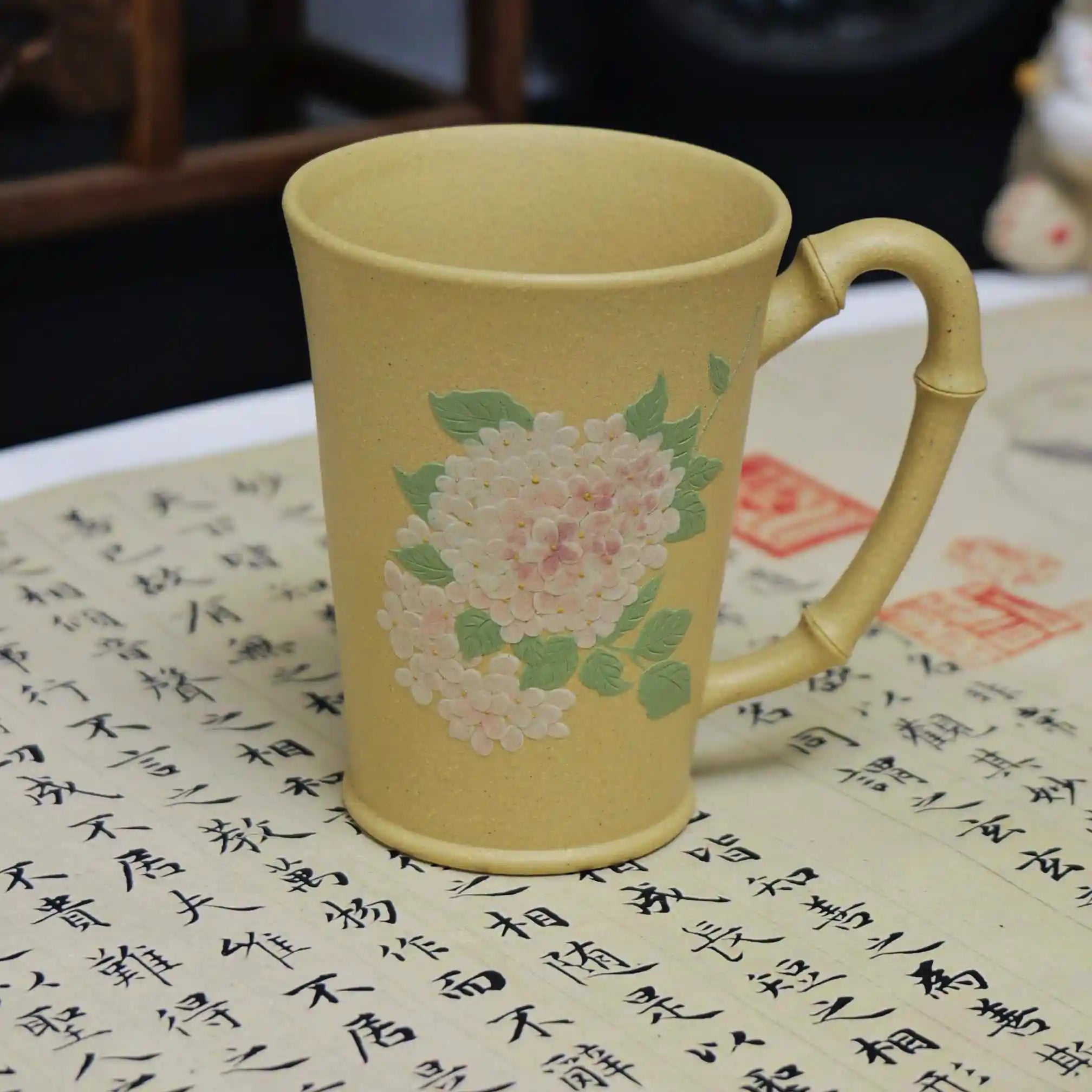 Yixing Zisha Handmade Peony Bamboo-Joint Teacup