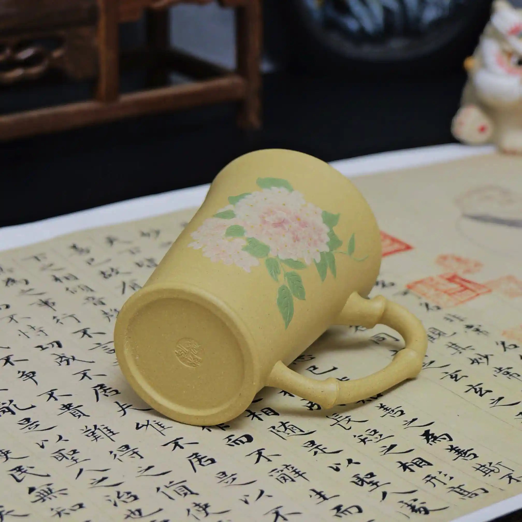 Yixing Zisha Handmade Peony Bamboo-Joint Teacup