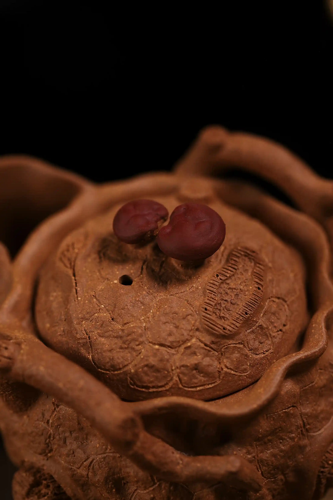 Yixing Zisha Handmade Plum Blossom Stump Teapot