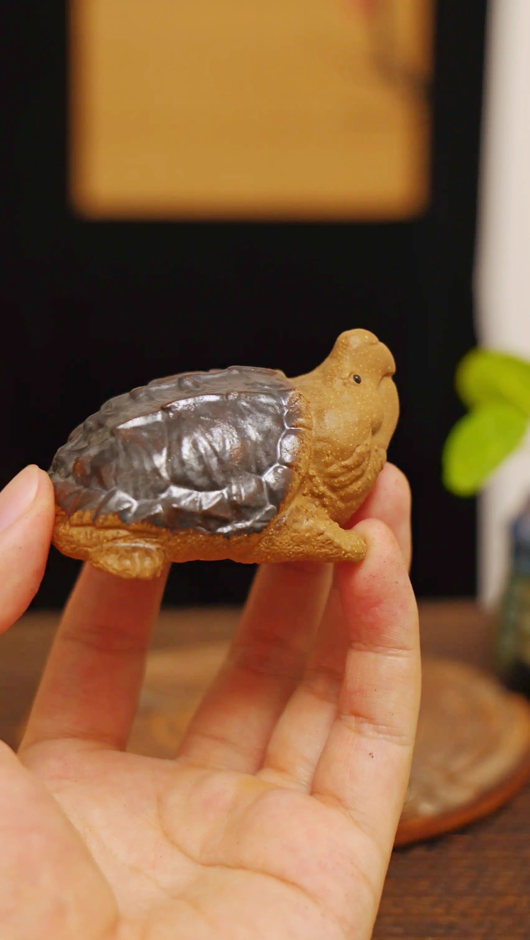 Yixing Zisha Handmade Realistic Alligator Snapping Turtle Tea Pet