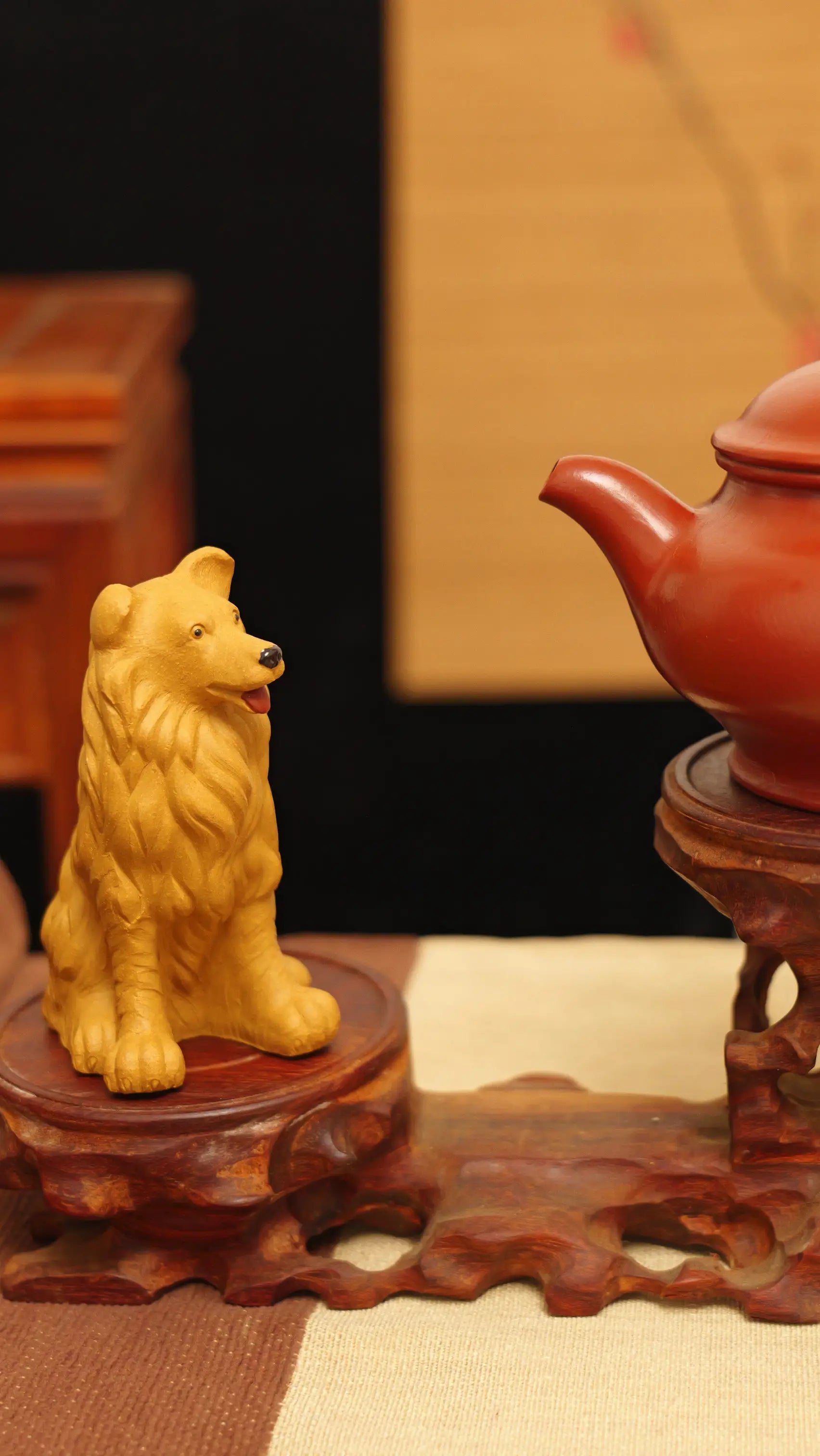 Yixing Zisha Handmade Realistic Golden Retriever Tea Pet
