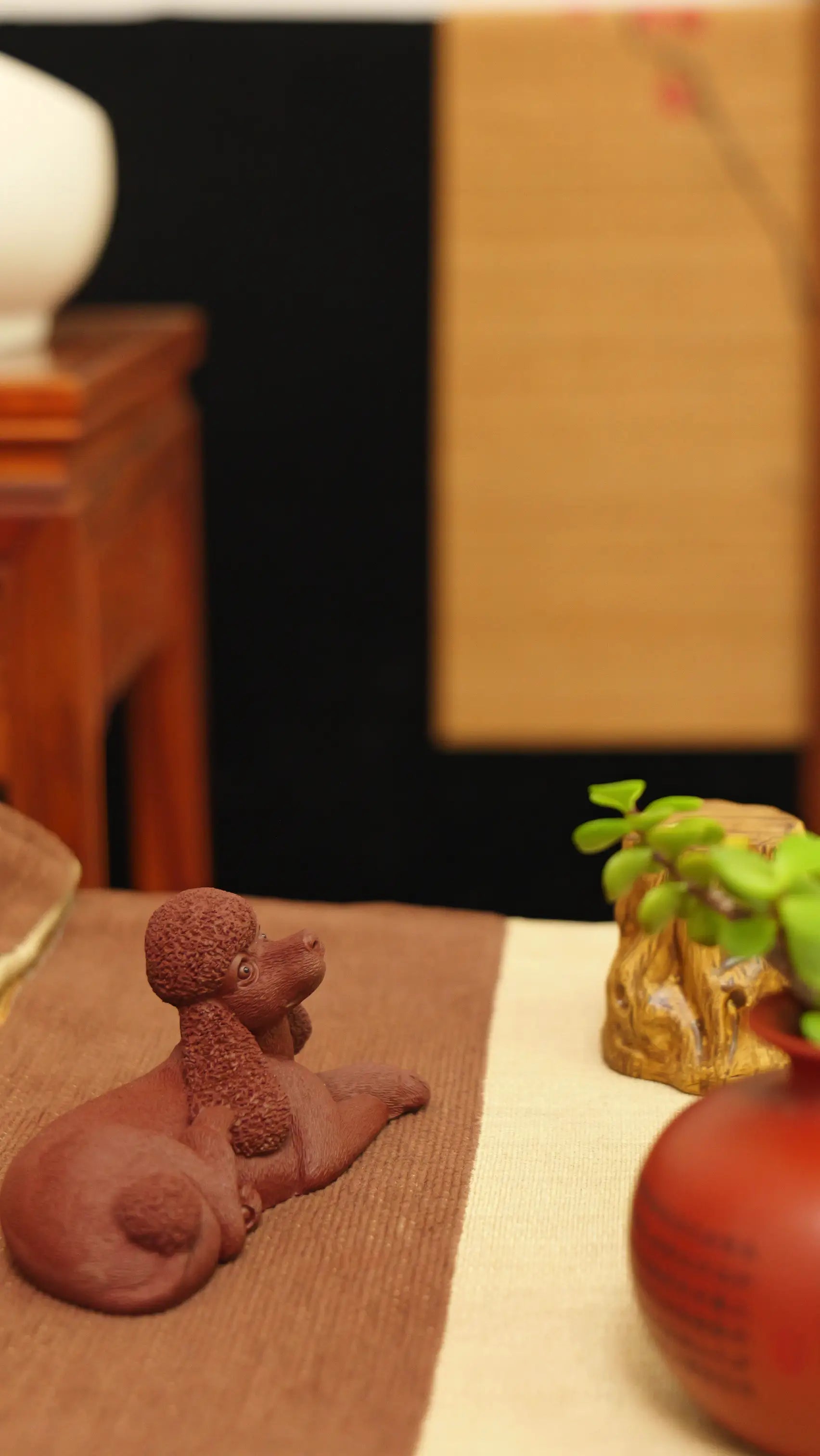 Yixing Zisha Handmade Realistic Poodle Tea Pet (Lively Style)