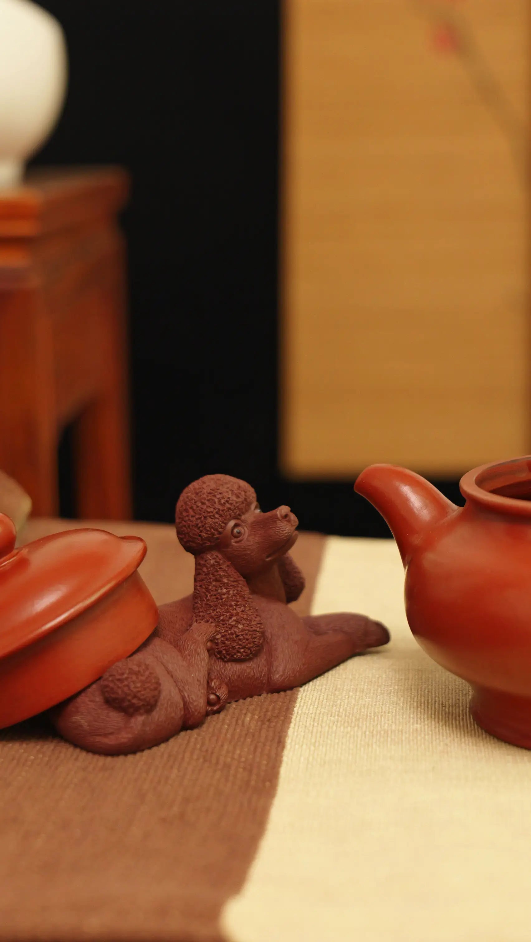 Yixing Zisha Handmade Realistic Poodle Tea Pet (Lively Style)