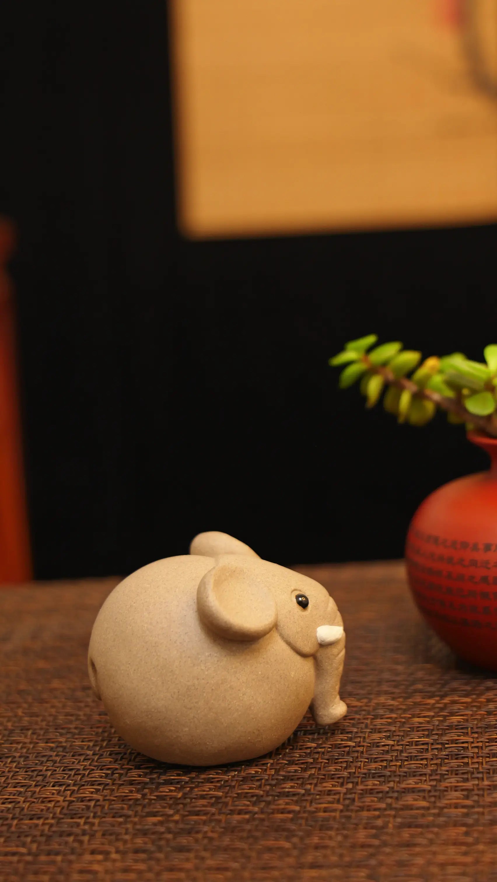 Yixing Zisha Handmade Round Elephant Tea Pet