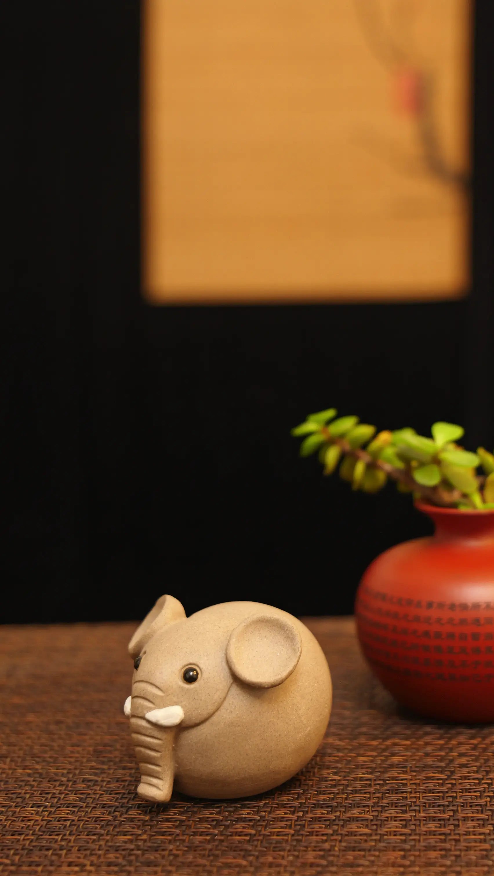 Yixing Zisha Handmade Round Elephant Tea Pet