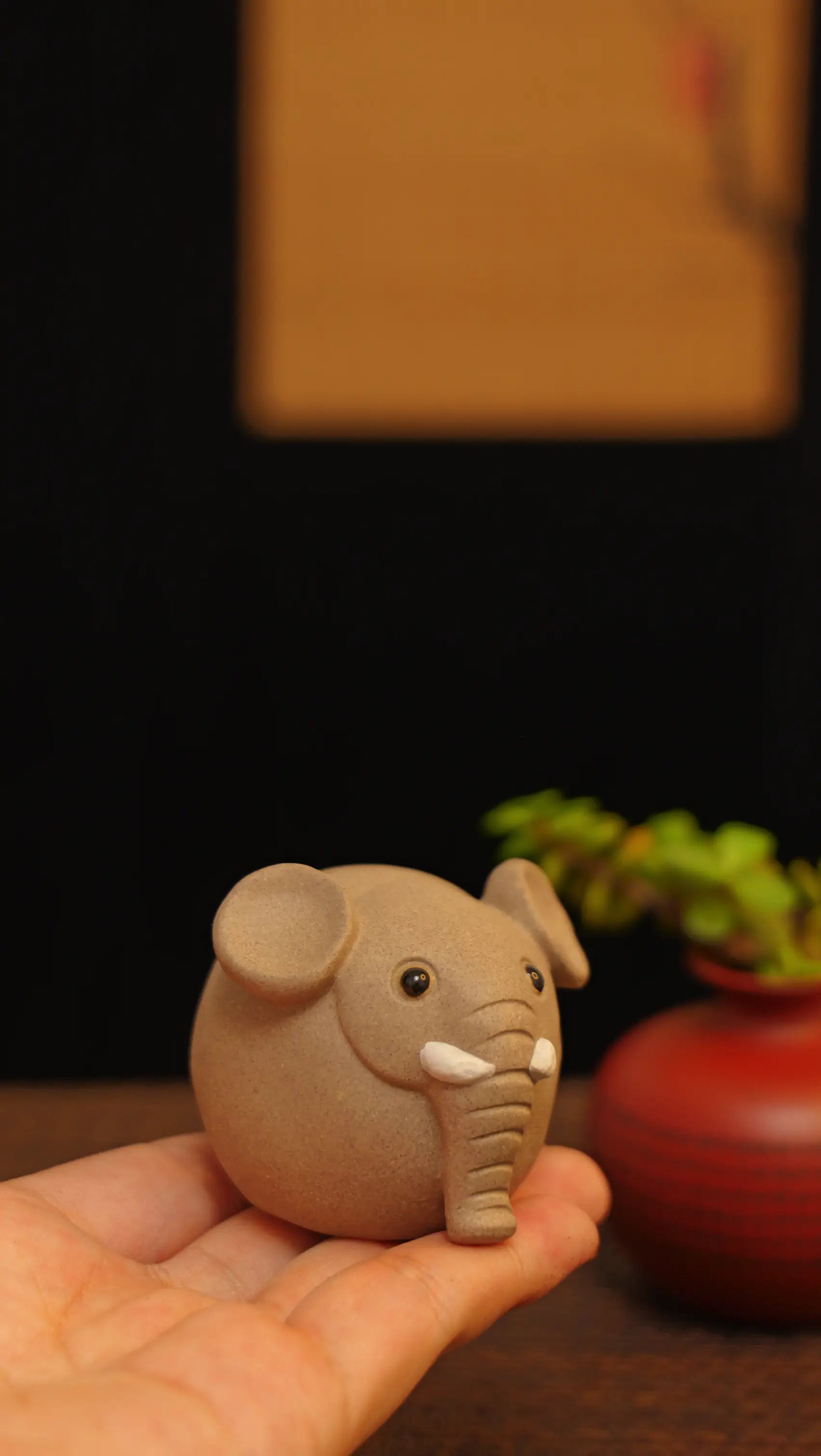 Yixing Zisha Handmade Round Elephant Tea Pet