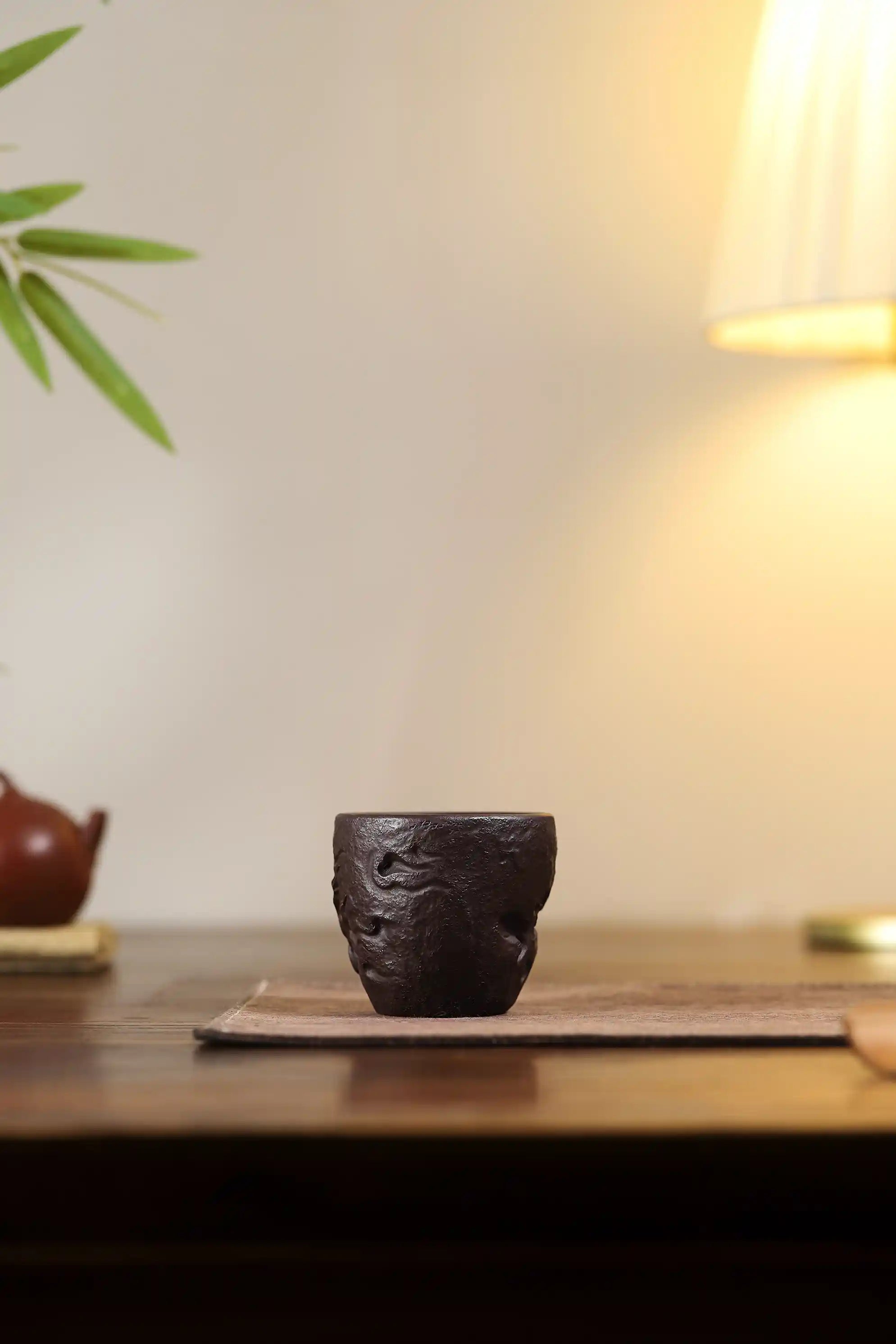 Yixing Zisha Handmade Shanhaijing Electric God Tea Cup